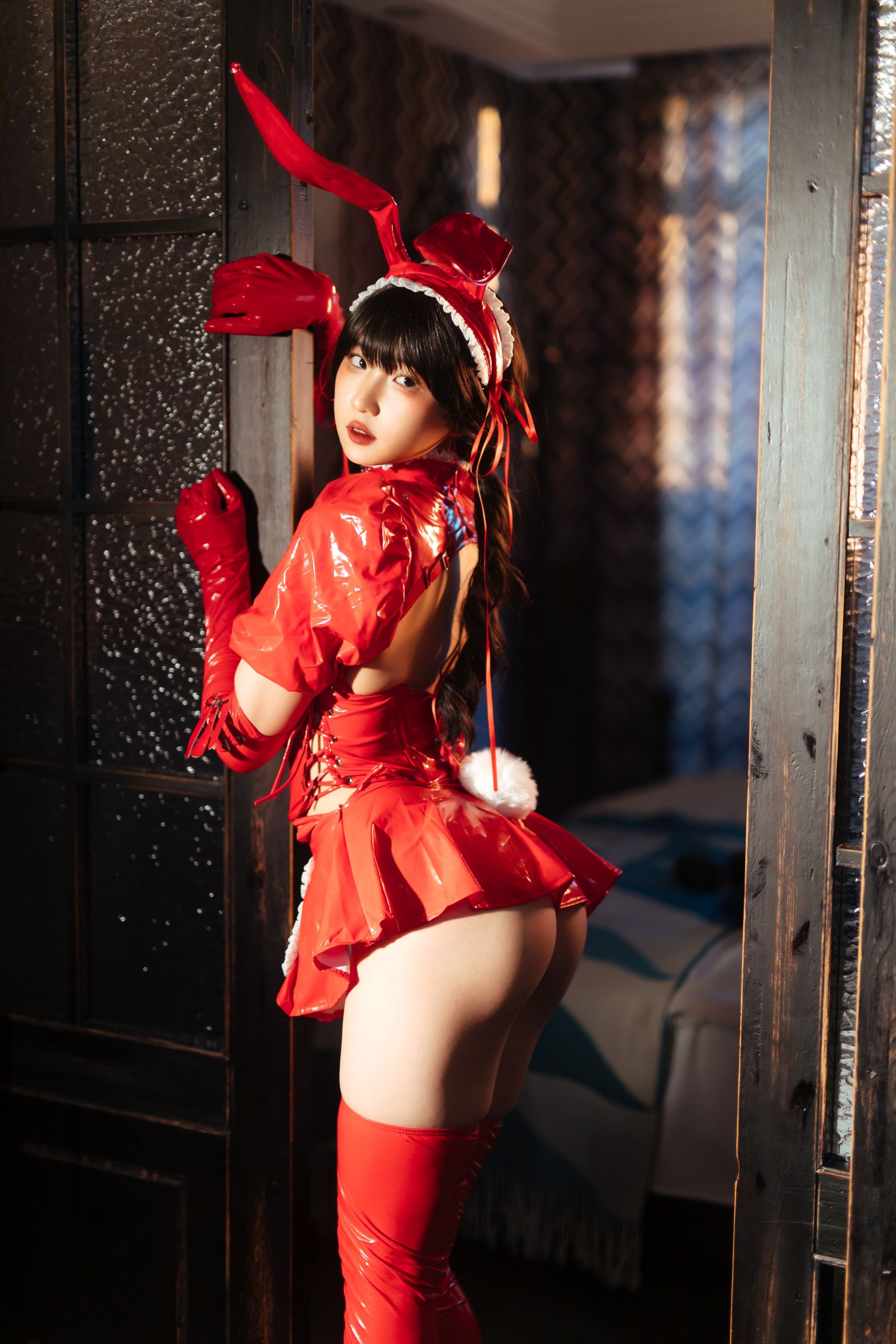 瓦斯塔亚小龙虾 兔女郎主题本 36