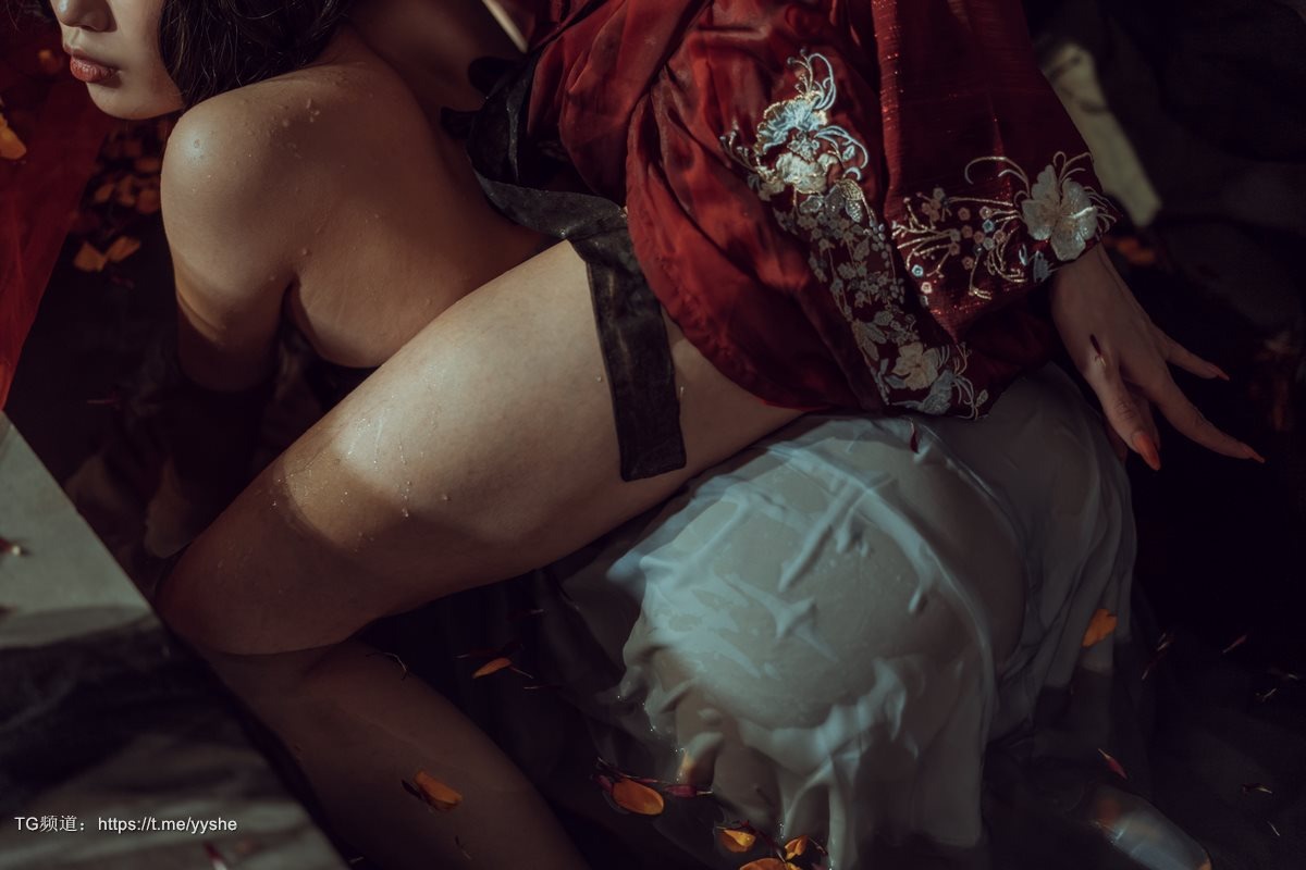 [Cos]秋和柯基 - 昏红帐[52P] 41