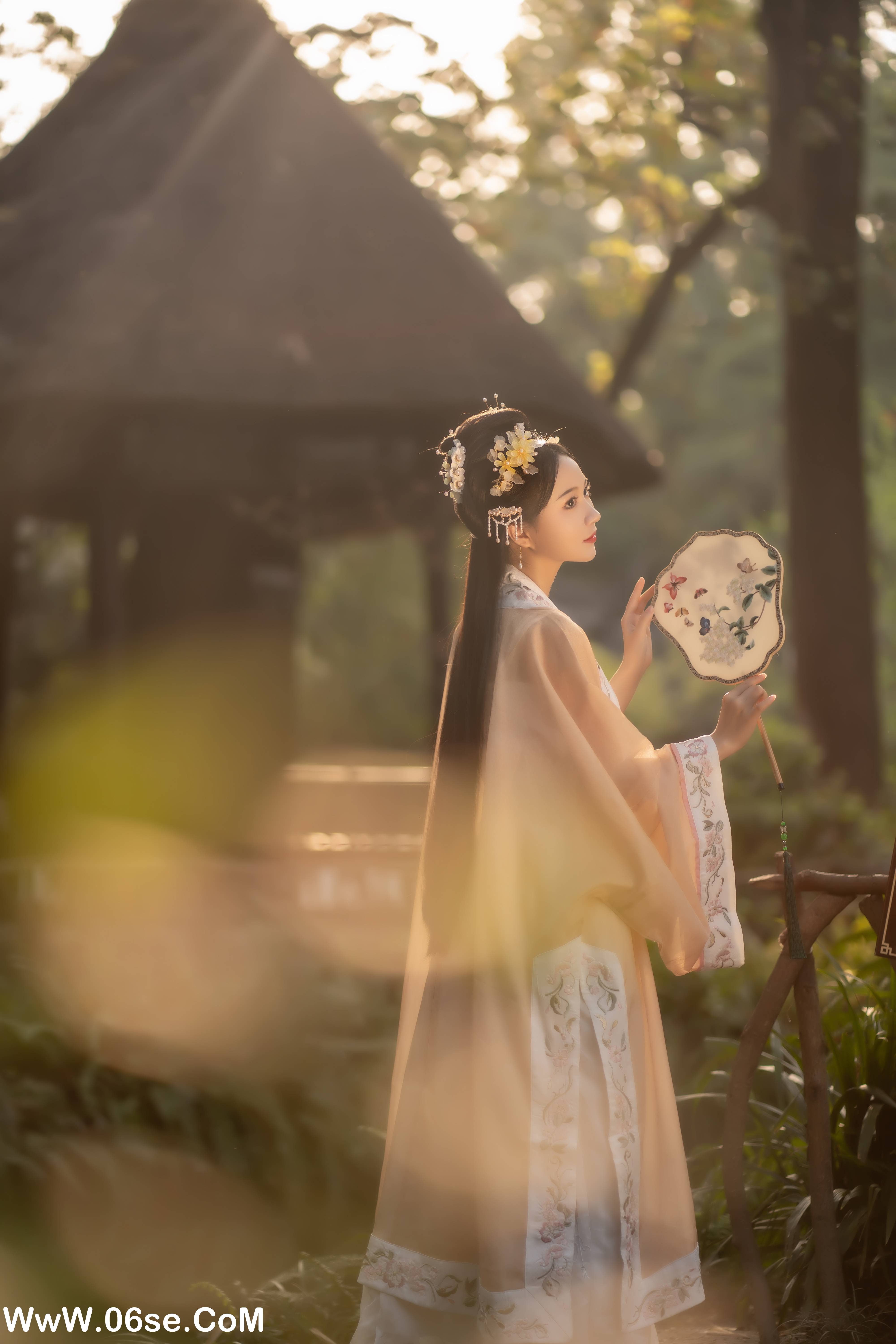 图片[23]-[YITUYU艺图语]2022.11.11 天青时 -绮罗生的小苏苏-[27+1P／189MB]-六色网