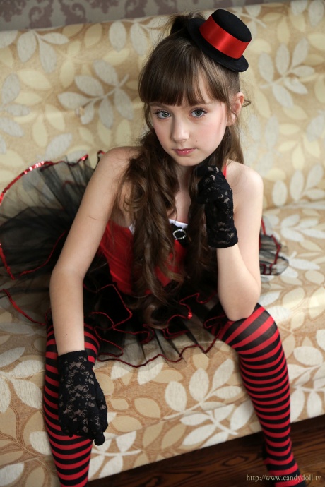 [Image: 4850edbfb7f1b2fd166f9.jpg]
