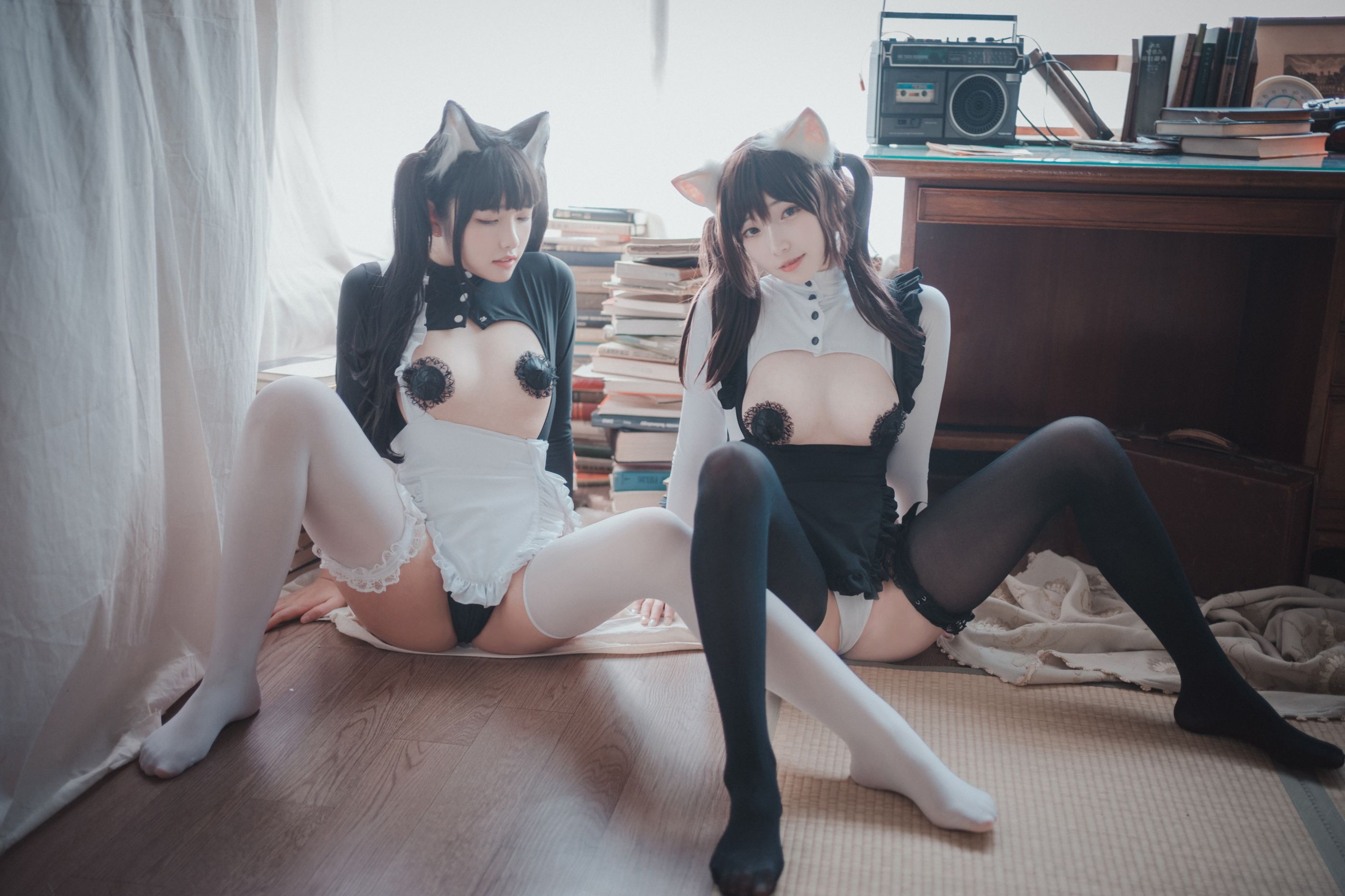 Sonson &BamBi밤비 Maid Mansion W [153P1.13G] 145