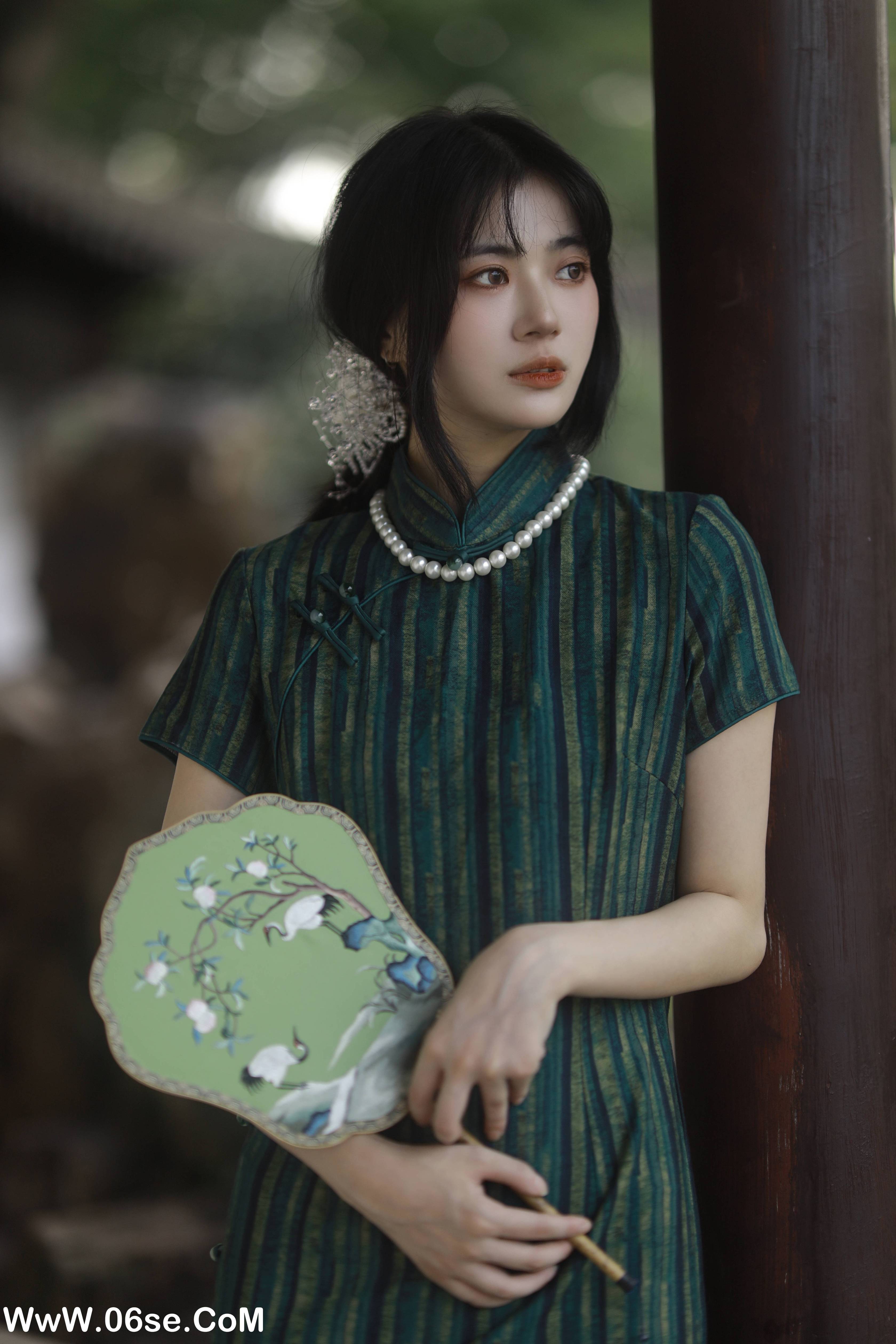 图片[9]-[YITUYU艺图语]2022.11.05 绿意旗袍 Elikaka[35+1P／357MB]-六色网