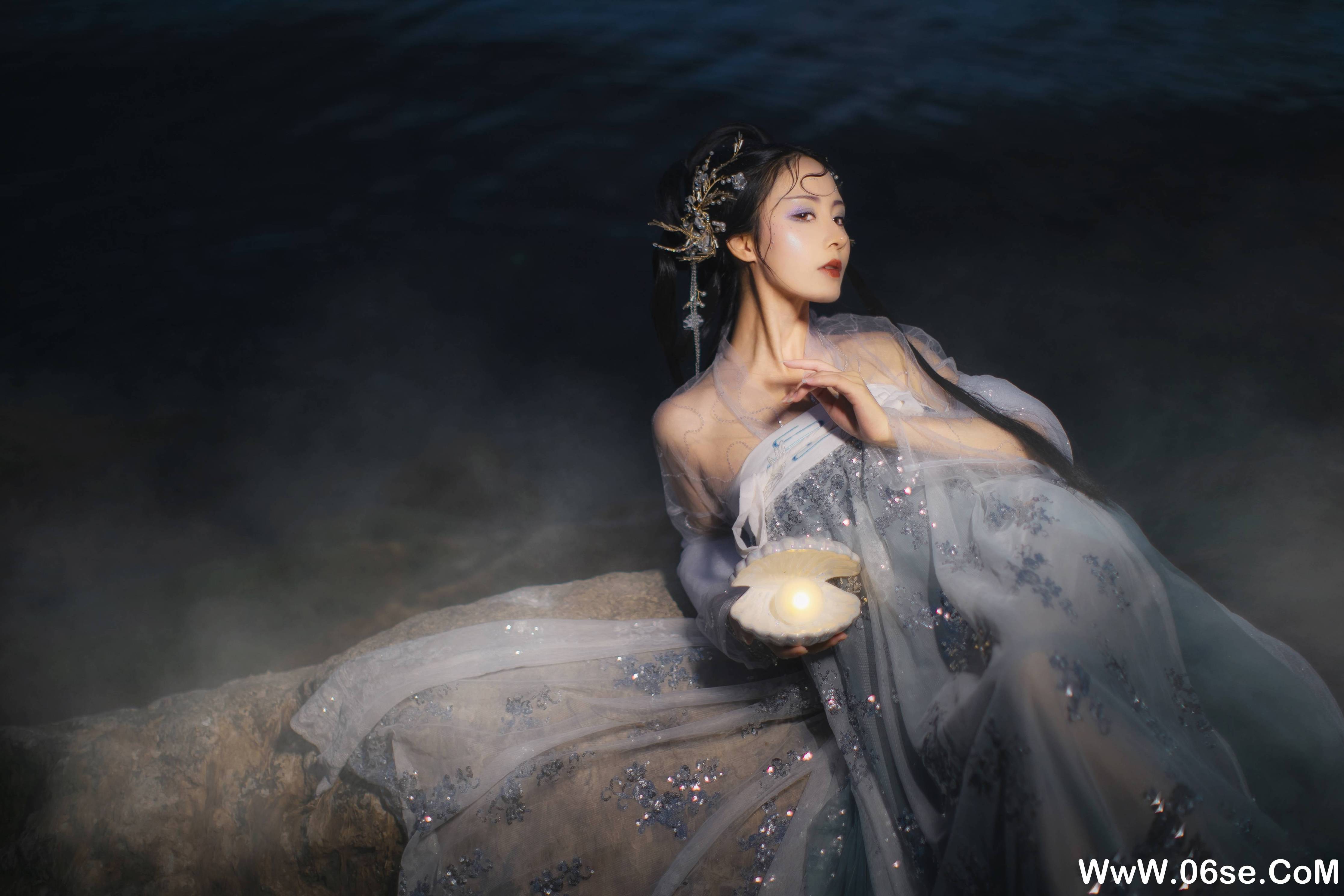 图片[20]-[YITUYU艺图语]2021.10.13 海妖 葵花花花儿[21+1P／151MB]-六色网