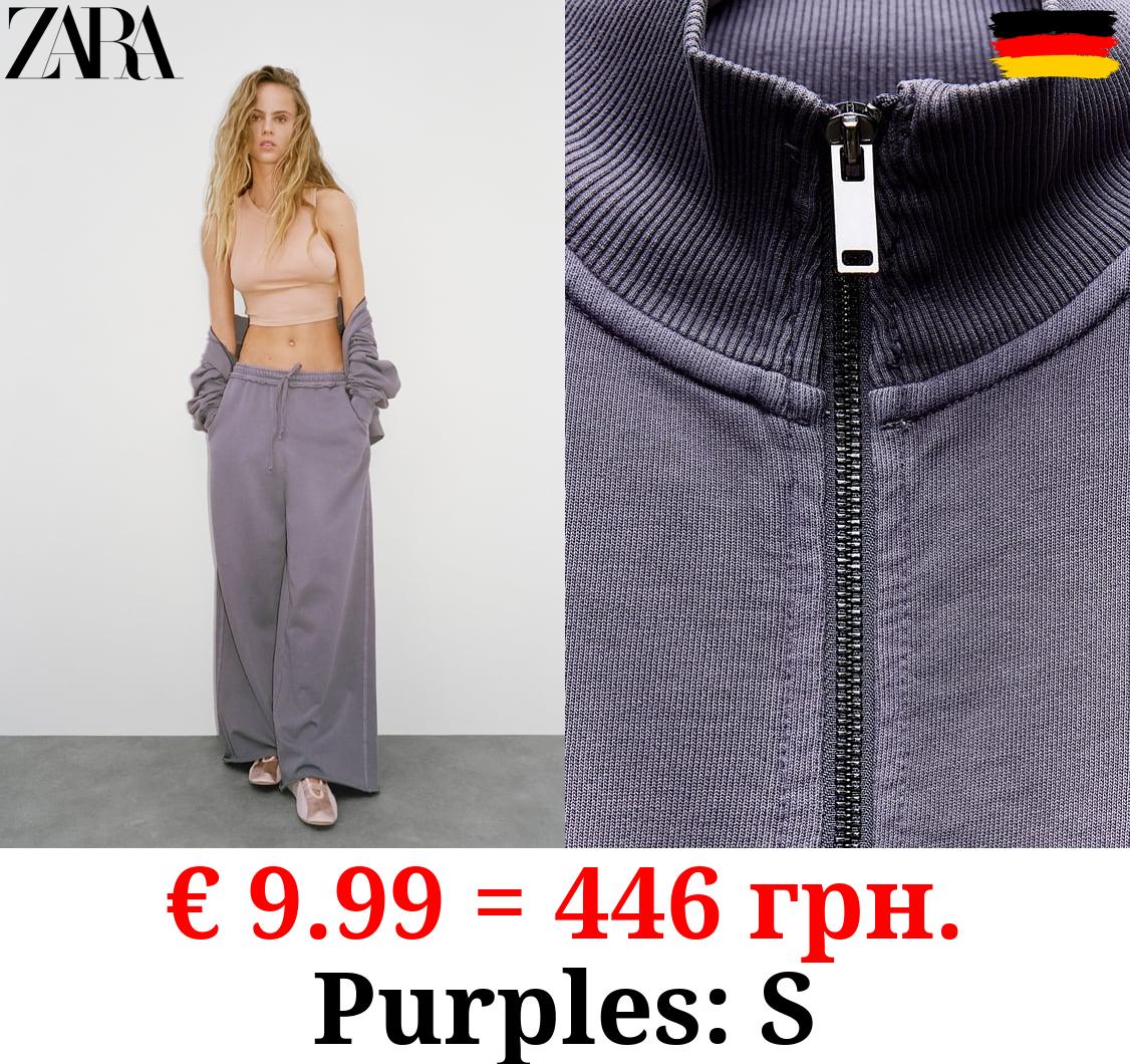 RIBBED SWEATSHIRT WITH ZIP