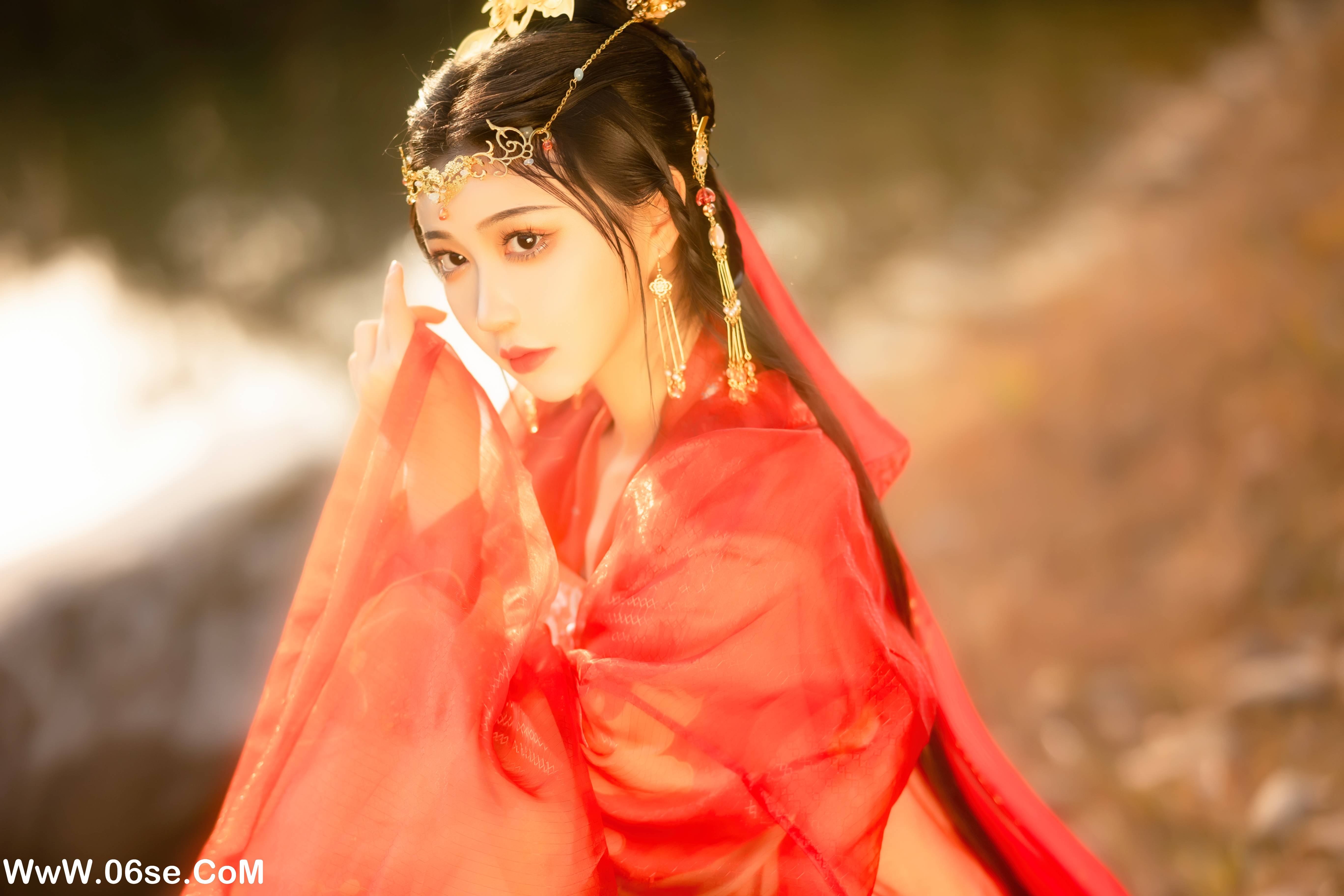 图片[14]-[YITUYU艺图语]2022.11.03 枫霜尽 -绮罗生的小苏苏-[28+1P／240MB]-六色网