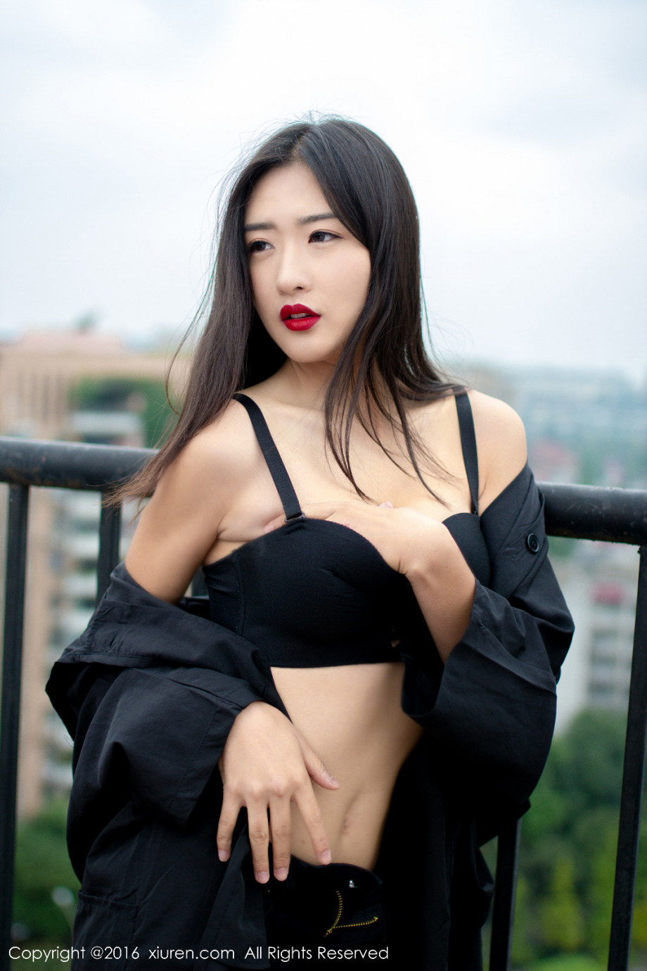 [Image: 48a70c7bb8197cc71f6d7.jpg]