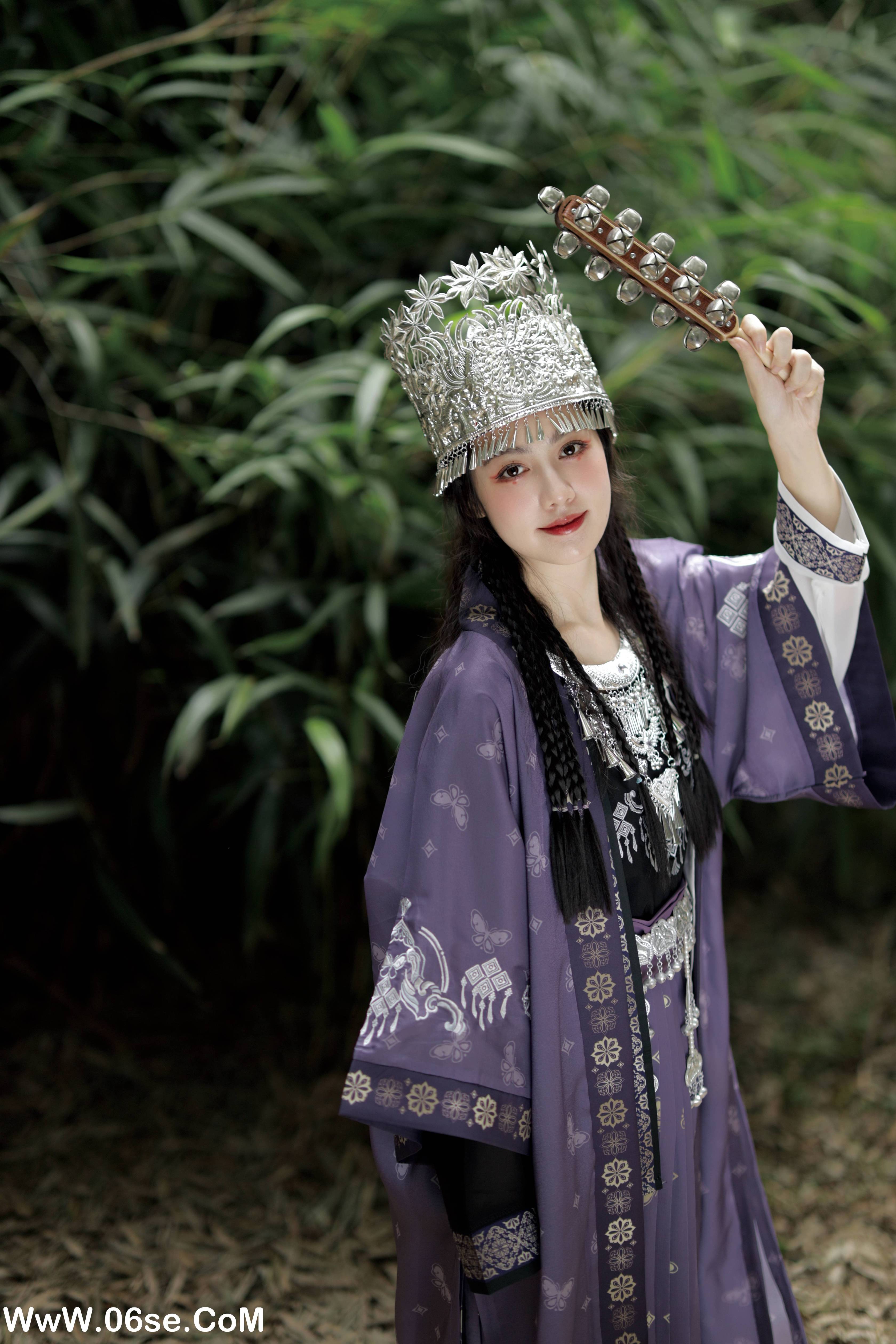 图片[25]-[YITUYU艺图语]2022.10.13 苗疆女子 绫酱MizunoAya[27+1P／343MB]-六色网