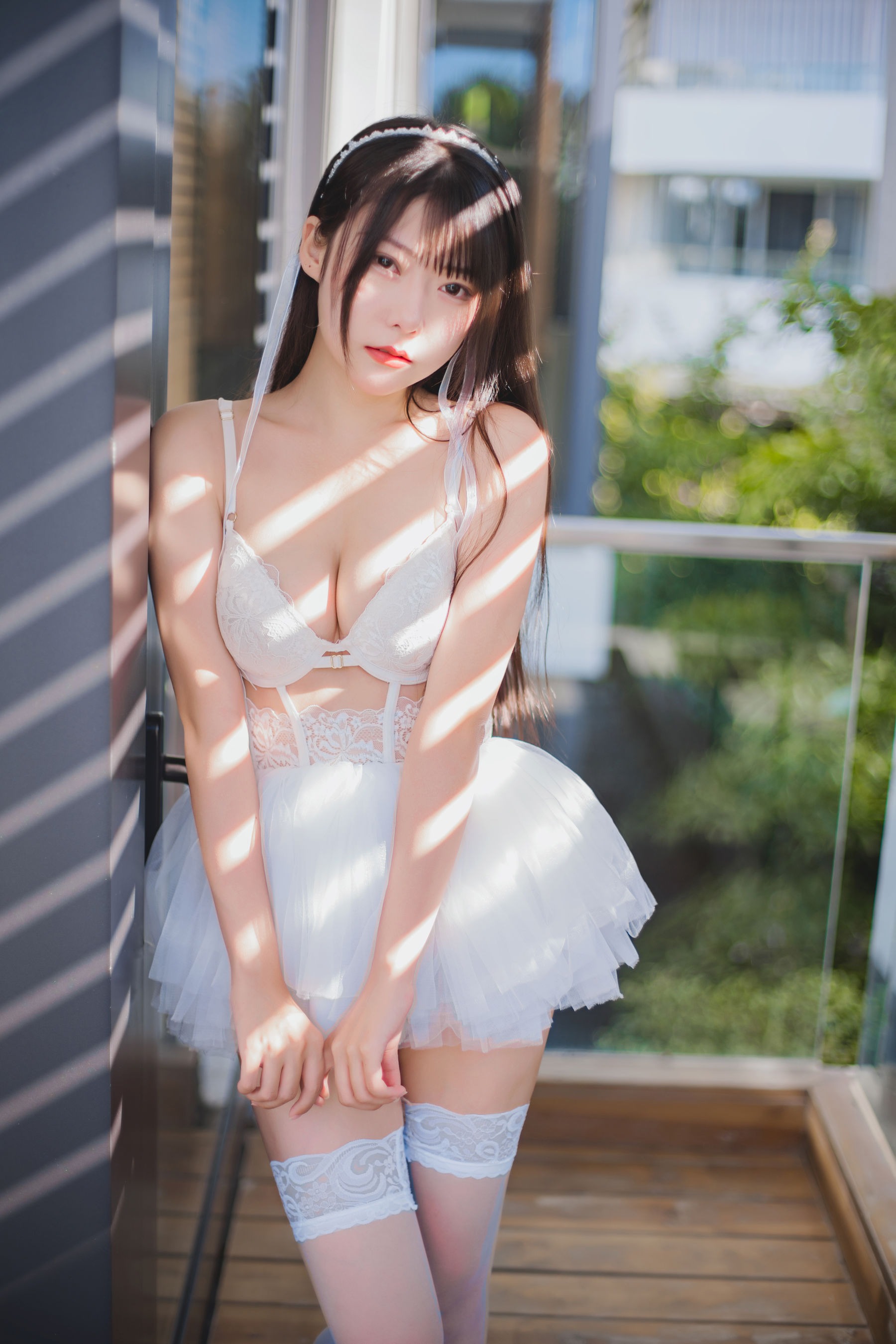 [网红COSER]_香草喵露露写真_-_杨枝甘露_白色纱裙-写真图集共47P 1