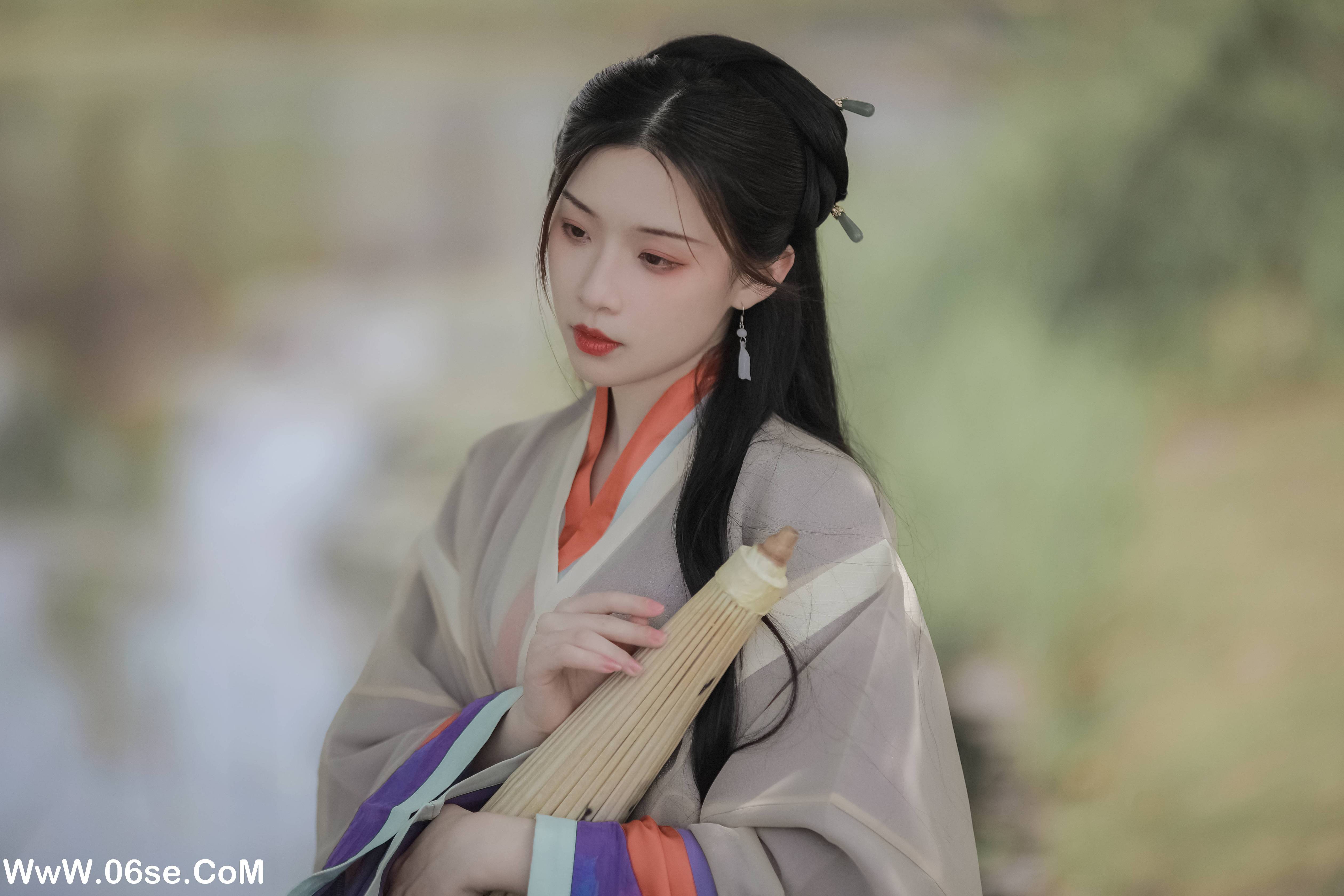 图片[9]-[YITUYU艺图语]2022.05.12 女儿吟 _喵喵家的小鱼干_[22P-393.47 MB]-六色网
