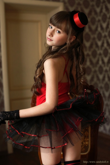 [Image: 492785a3d772a7b379dec.jpg]