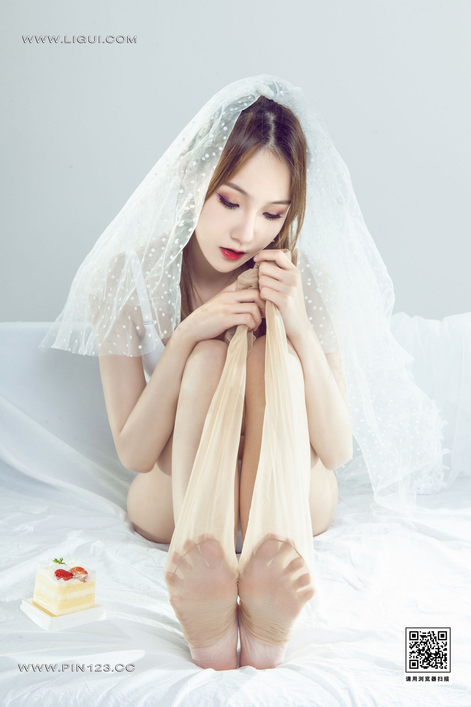 图片[71]-[Ligui丽柜]2023.07.17 《甜蜜的陪伴》 心心-六色网