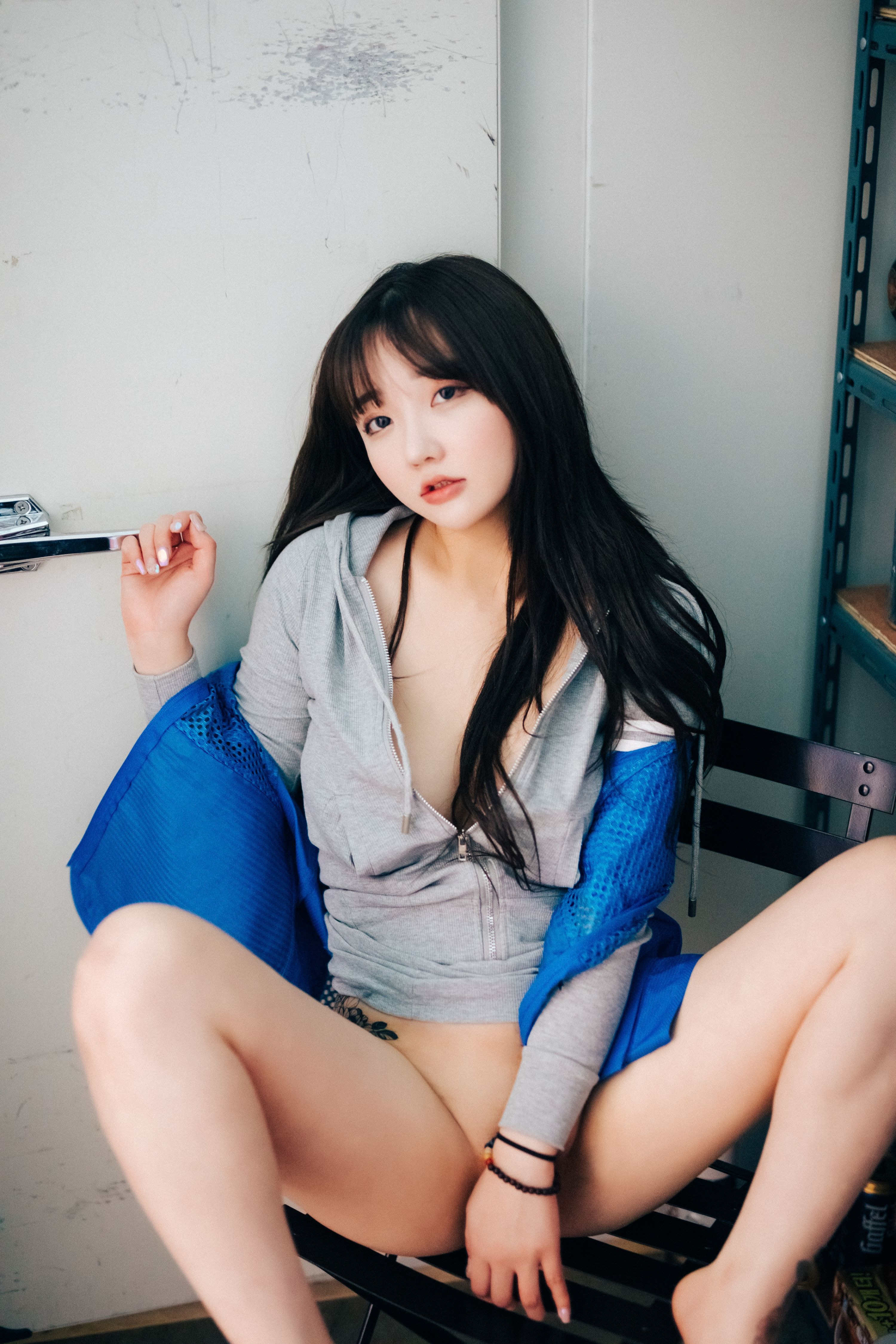 [Loozy] YeEun 손예은 - 便利店员工 89