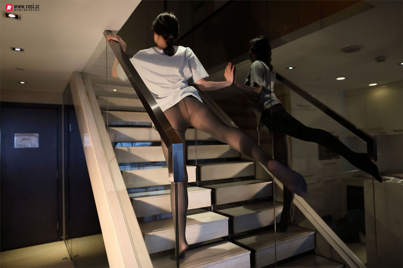 [Image: 49d1e6e55d7668ba584b6.jpg]
