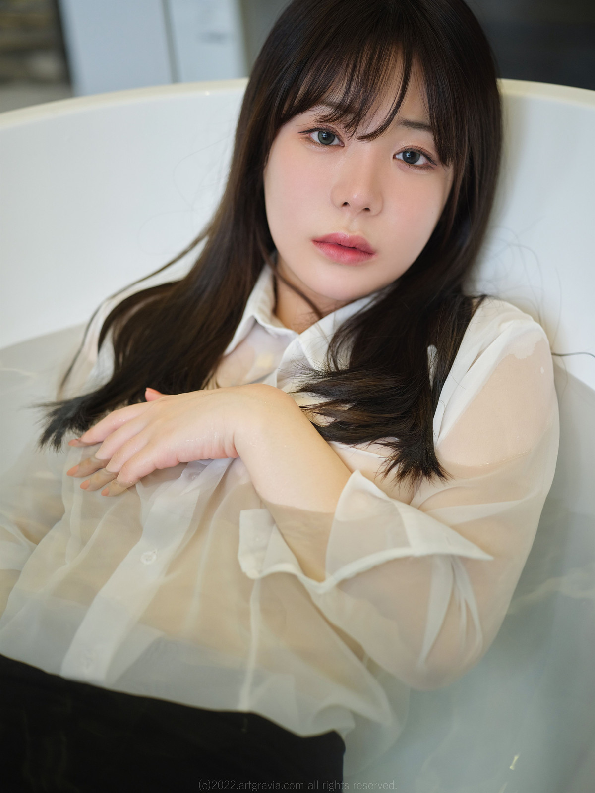 Wuyo 우요, ArtGravia Vol.403 Photobook Set.02 5
