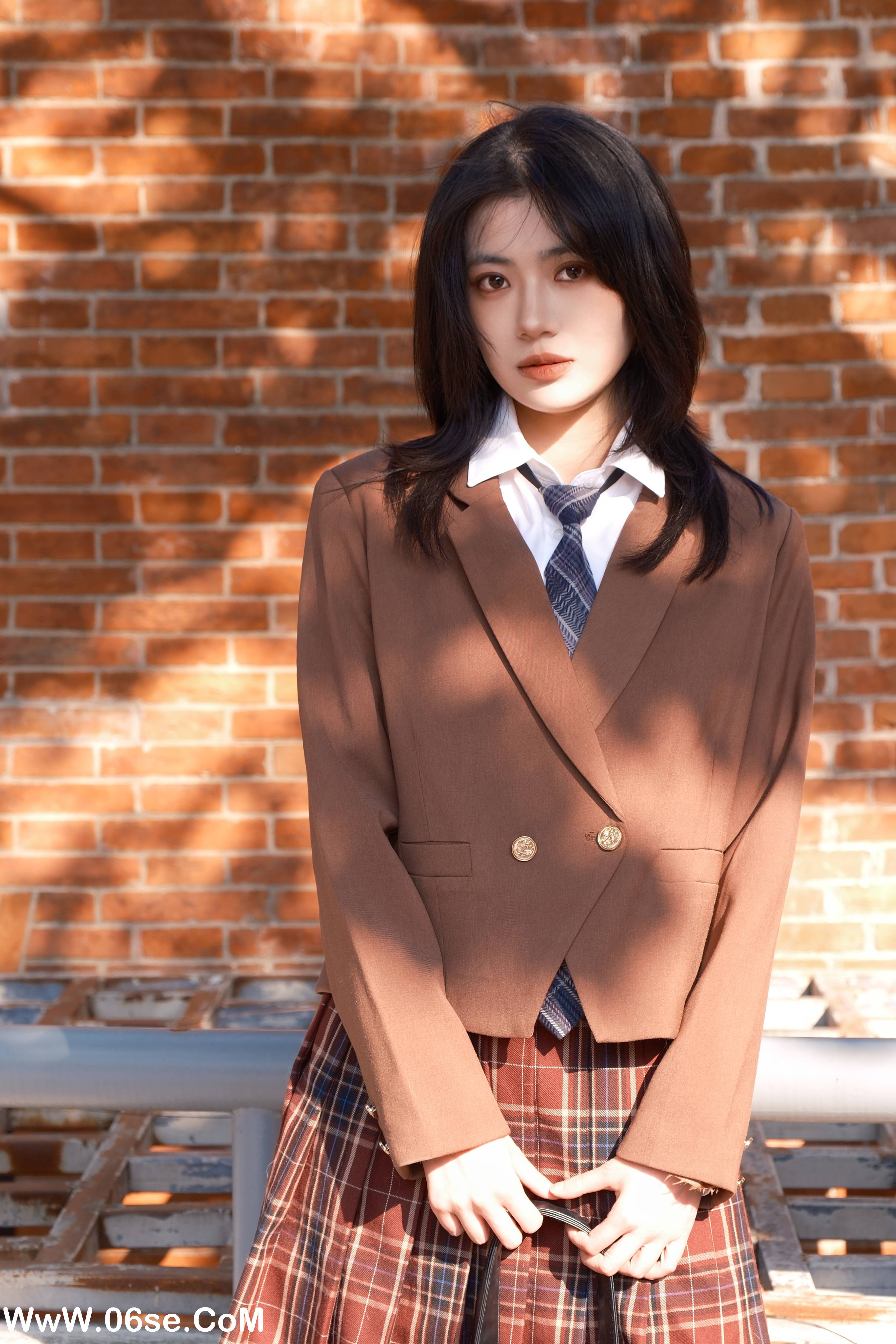 图片[3]-[YITUYU艺图语]2022.10.31 秋日计划 Elikaka[24+1P／393MB]-六色网