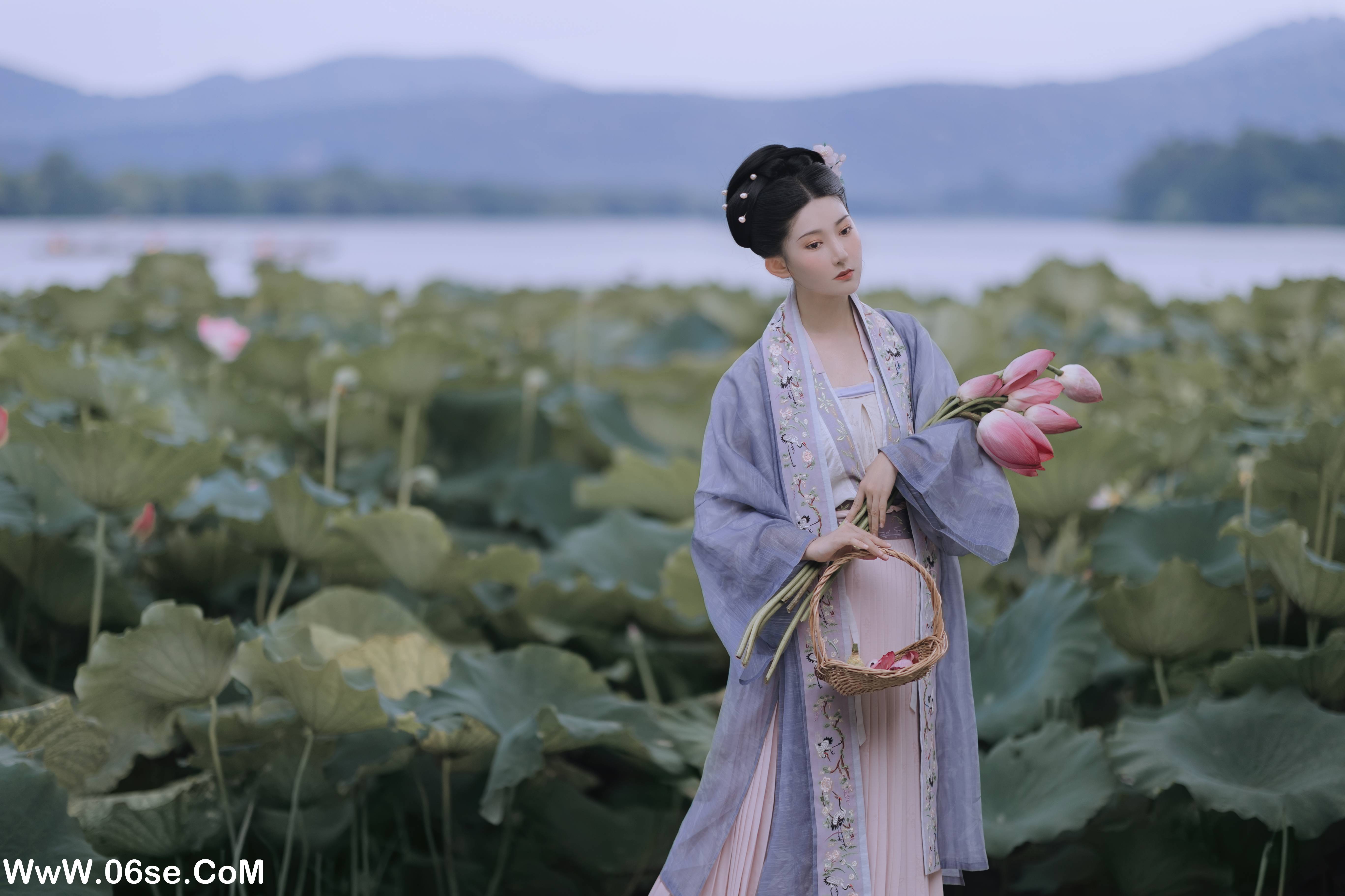 图片[22]-[YITUYU艺图语]2022.01.19 采莲女 饼饼[26+1P／175MB]-六色网
