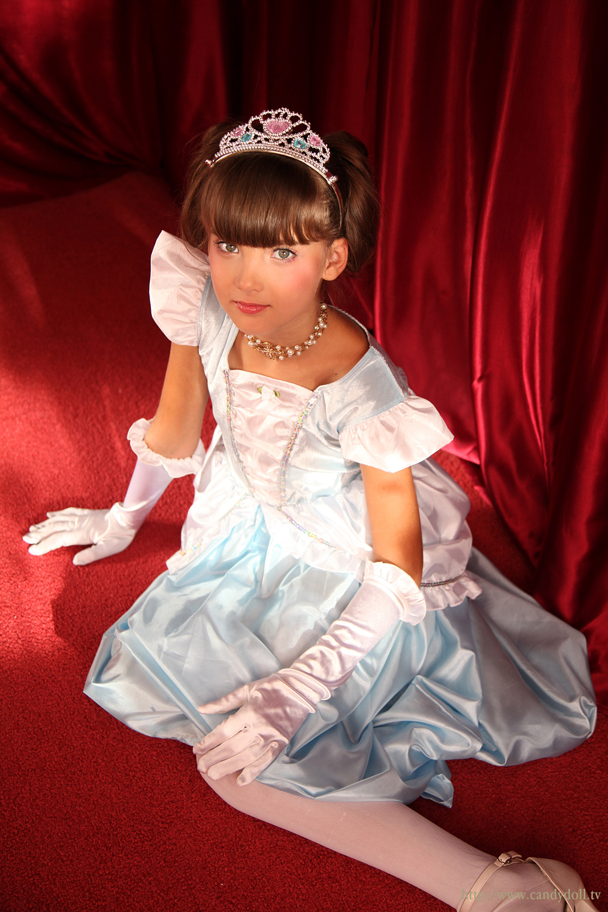 [Image: 4a0389a87afe8a949ec0b.jpg]