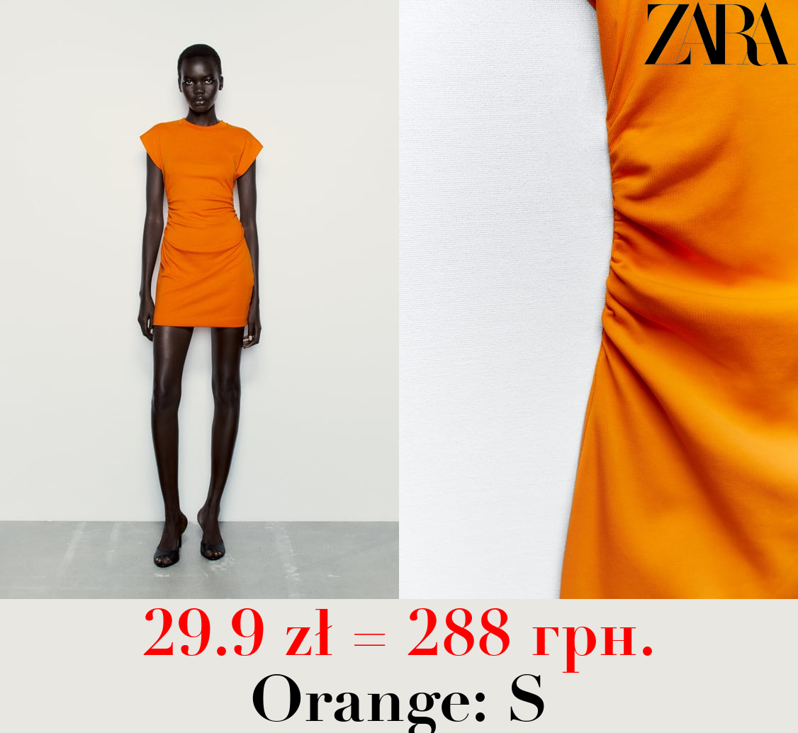 FITTED KNIT GATHERED DRESS