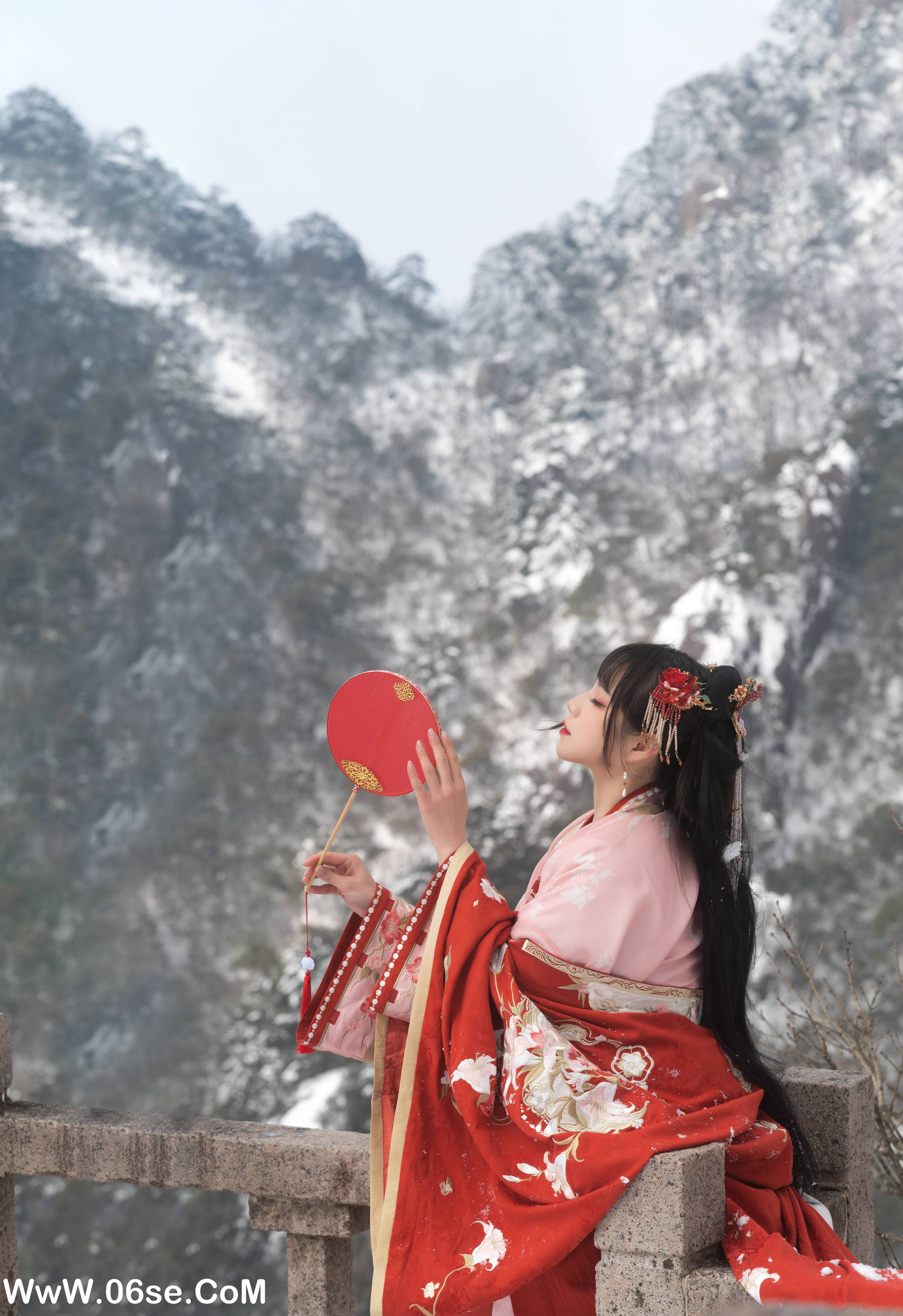 图片[3]-[YITUYU艺图语]2022.06.07 踏雪 贰加六[26P-245.78MB]-六色网