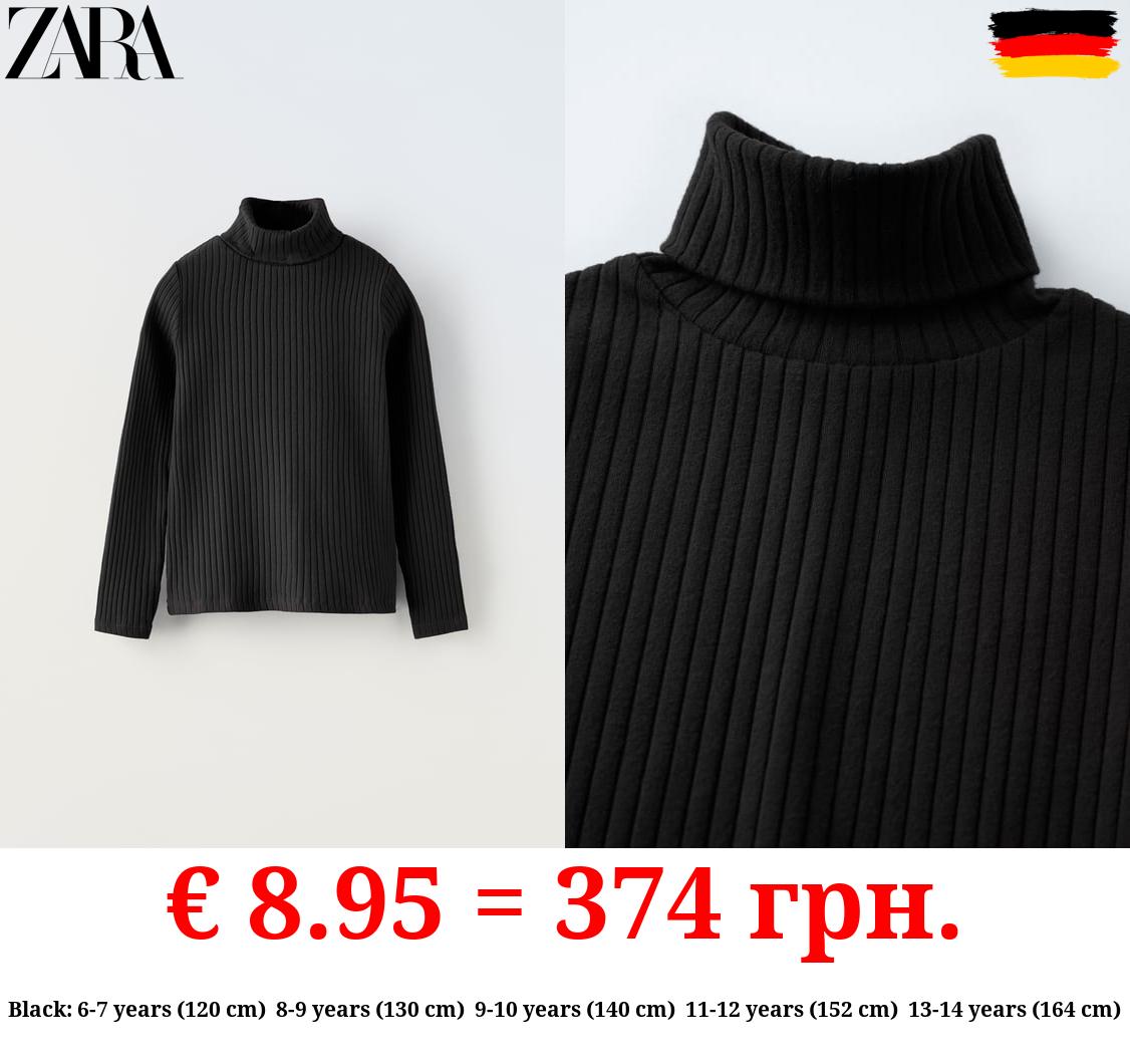 RIBBED TURTLENECK T-SHIRT