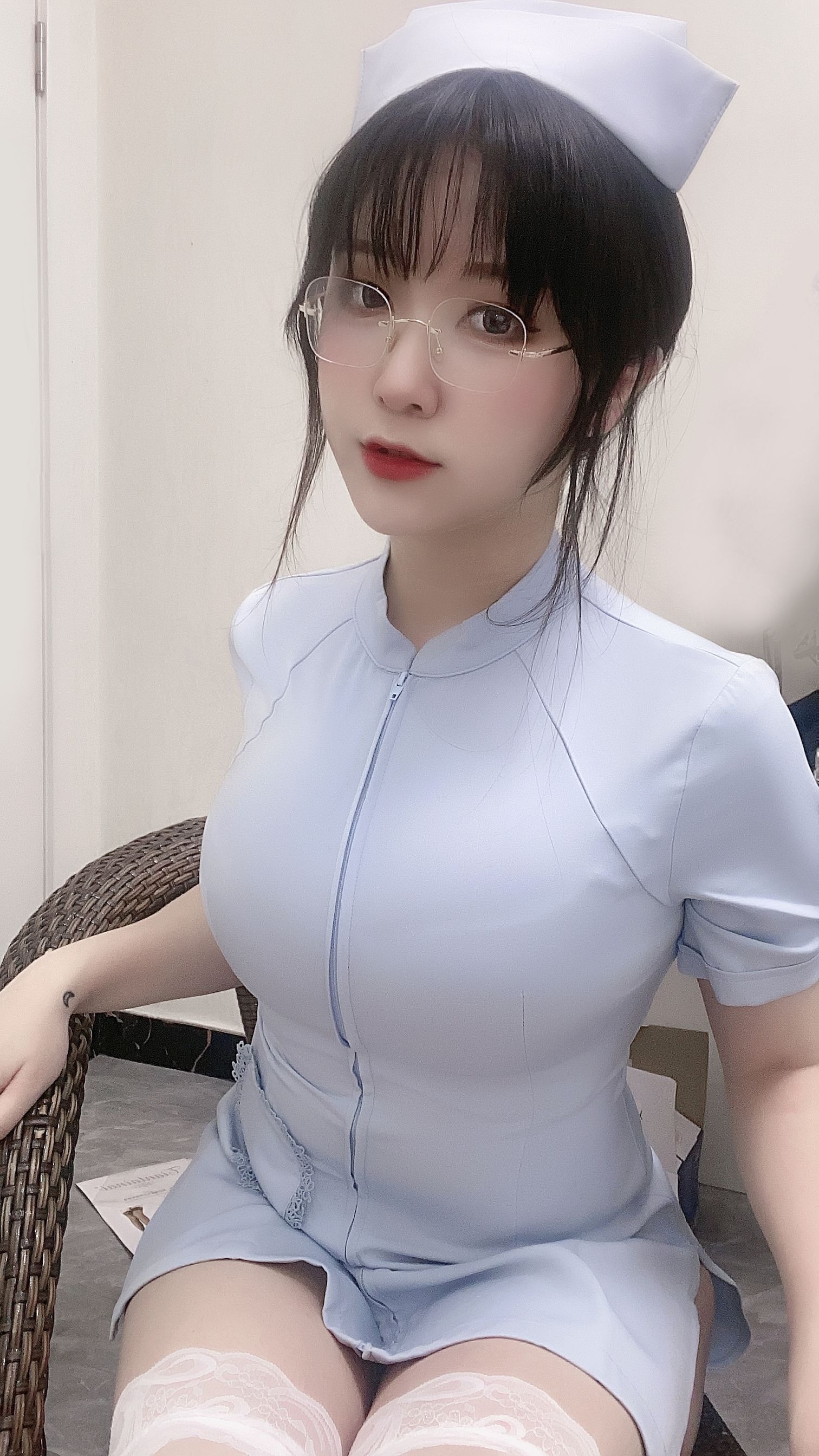 奇行家狗崽 - NO.07 七三蓝护士 [16P-80MB] 4