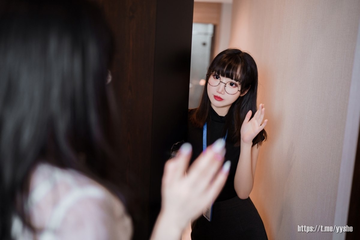 rioko凉凉子 &面饼仙儿 - OL 百合篇 [41P] 9