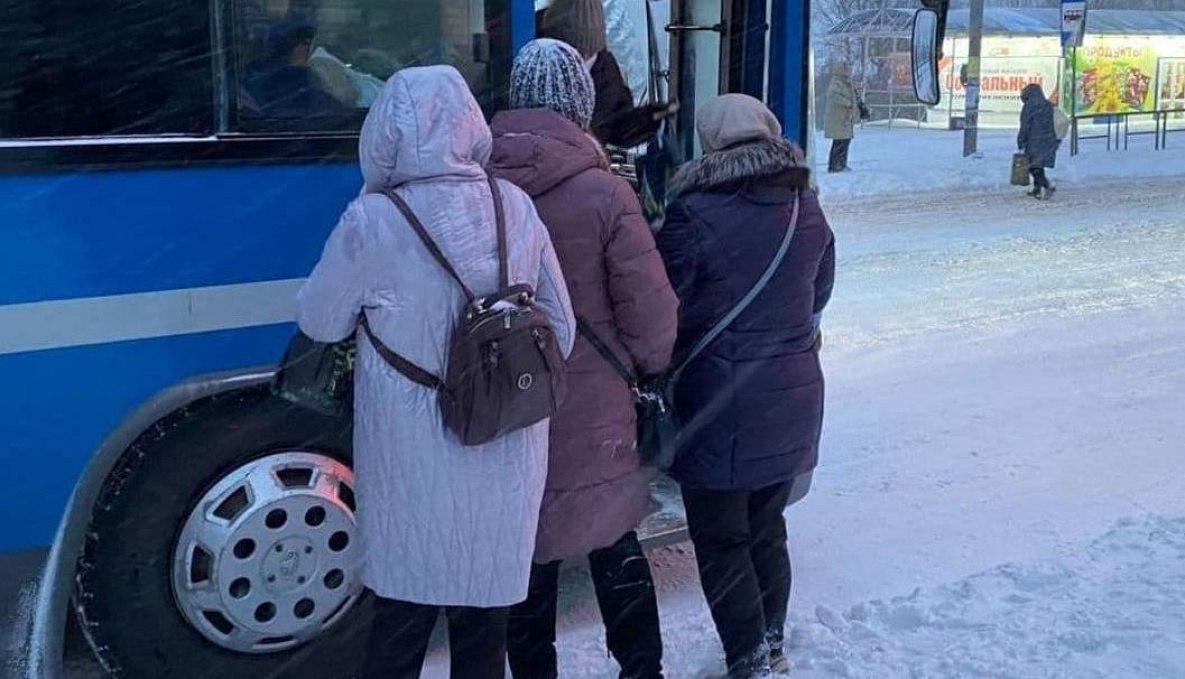 Общественный транспорт Хабаровска будет ходить в Новый год по расписанию выходного дня
