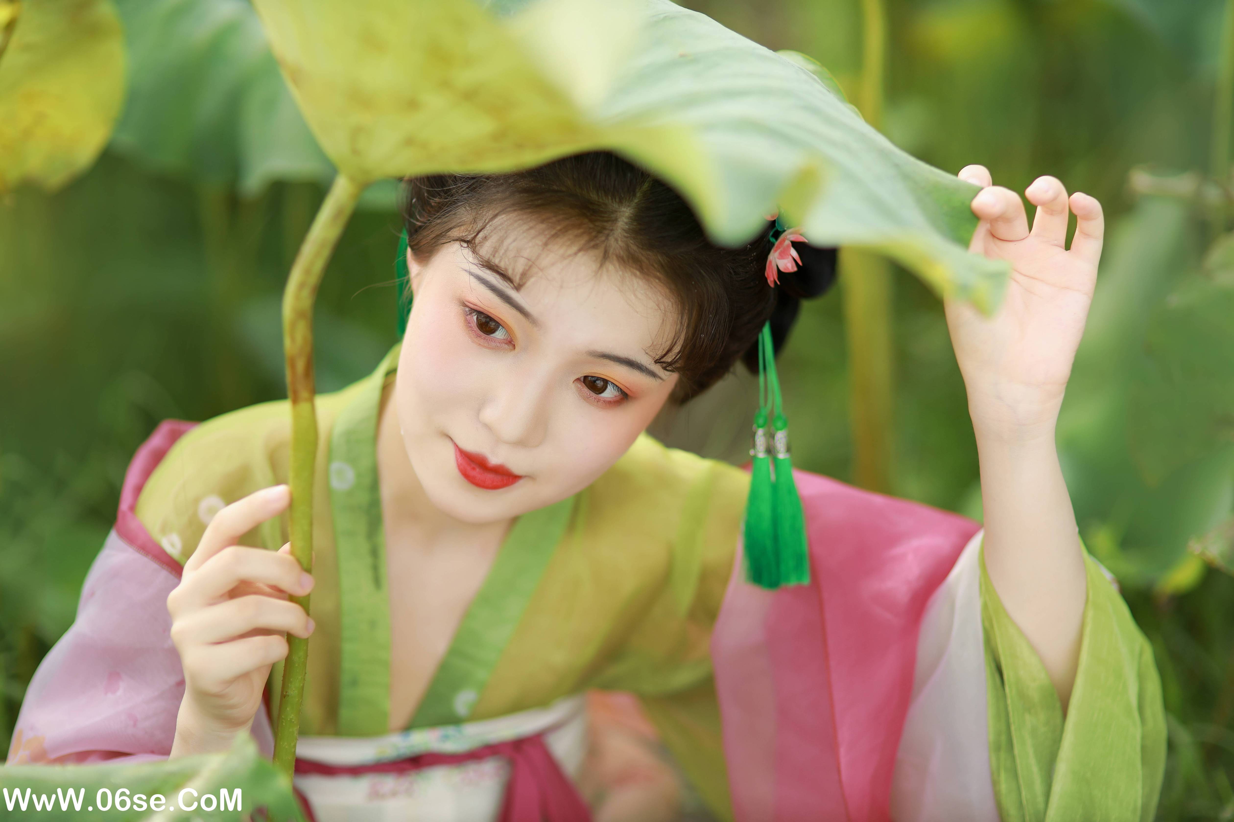 图片[11]-[YITUYU艺图语]2022.08.03 荷花少女 我超白_[29+1P／241MB]-六色网
