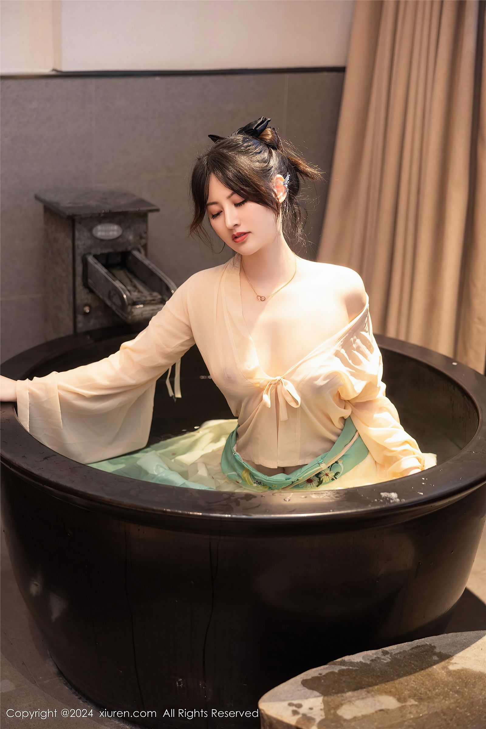 图片[35]-[XIUREN秀人网] 2024.02.22 NO.8128 诗诗kiki-六色网