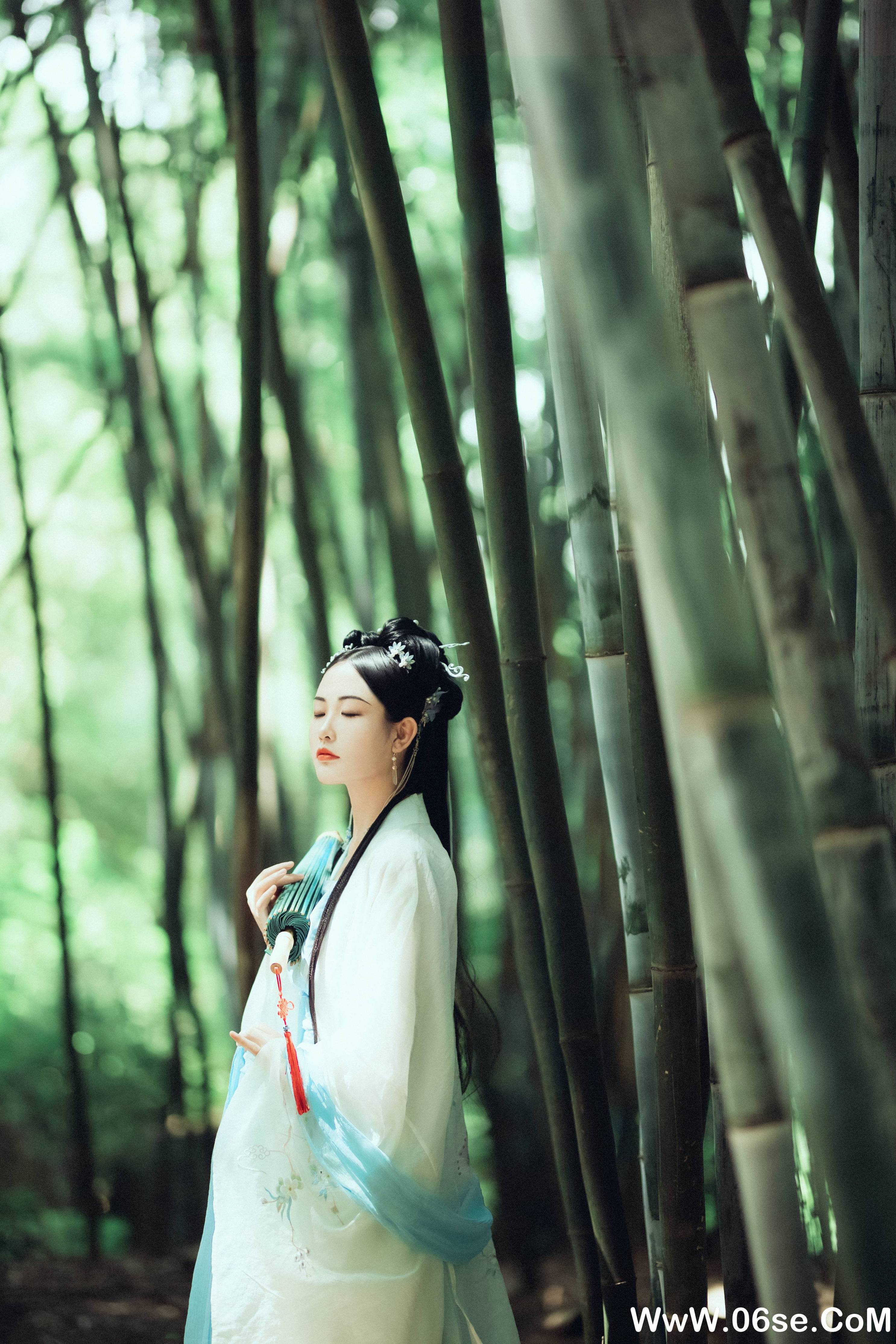 图片[20]-[YITUYU艺图语]2021.09.28 竹林深处 mendy[23+1P／359MB]-六色网