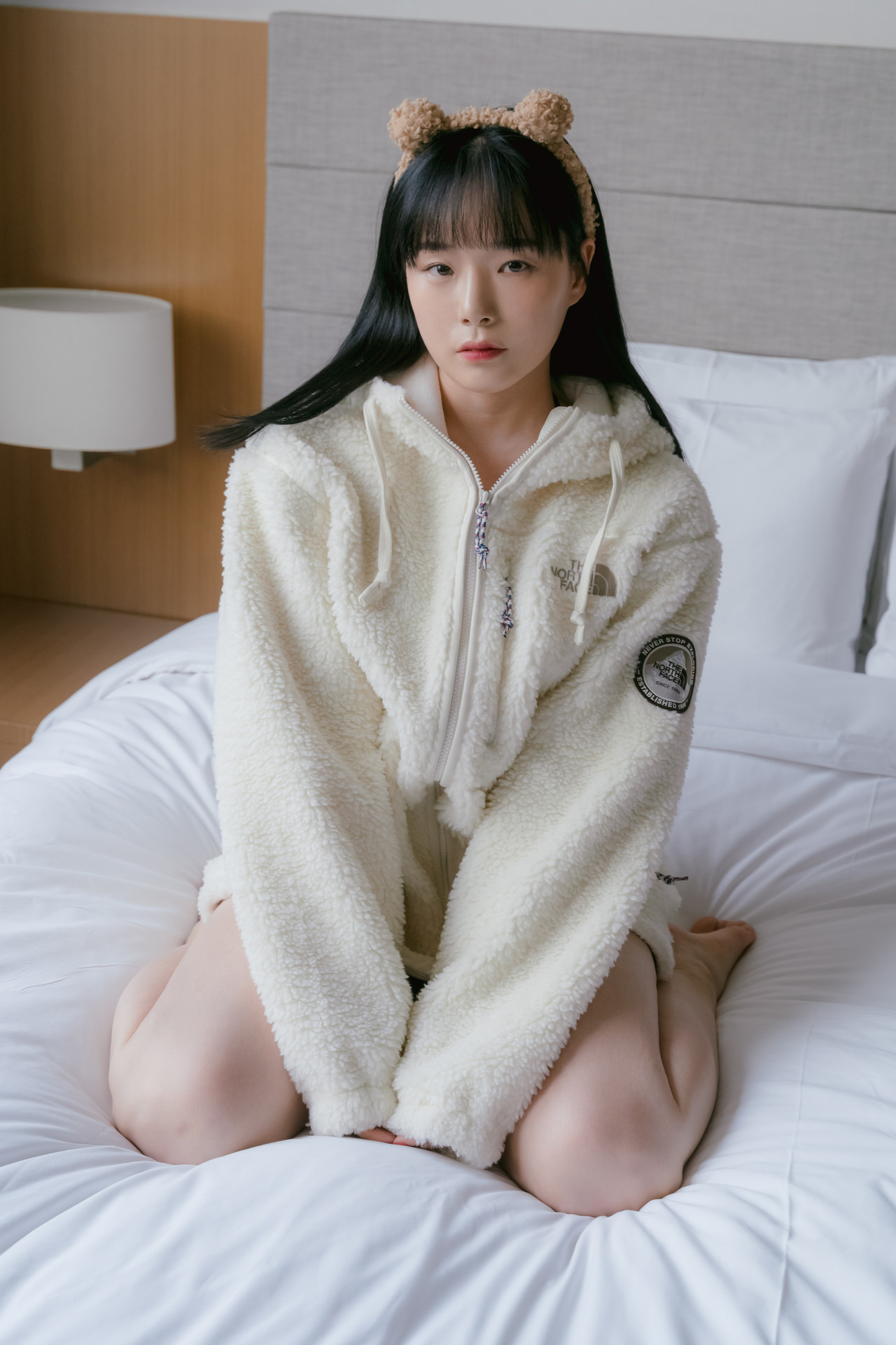PIA 피아, [BBUTTERMILK] IN HOTEL with Pia 1