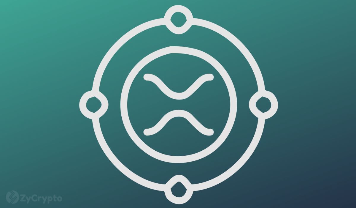 XRP лидирует среди основных криптовалют по ультрапозитивным настроениям на фоне роста эйфории. Bitcoin