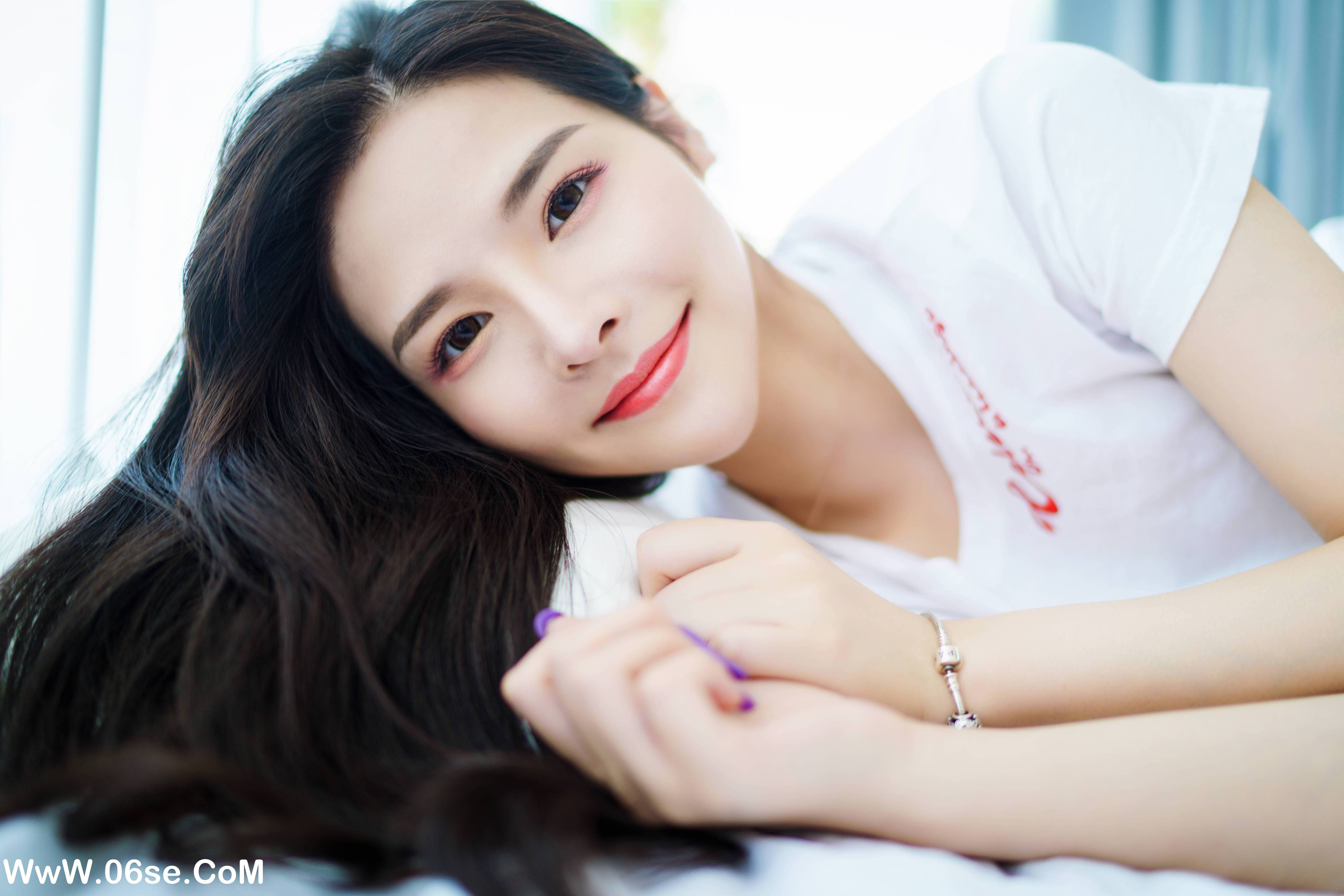 图片[19]-[YITUYU艺图语]2022.02.08 大长腿女孩的私房照 小容[29+1P／442MB]-六色网