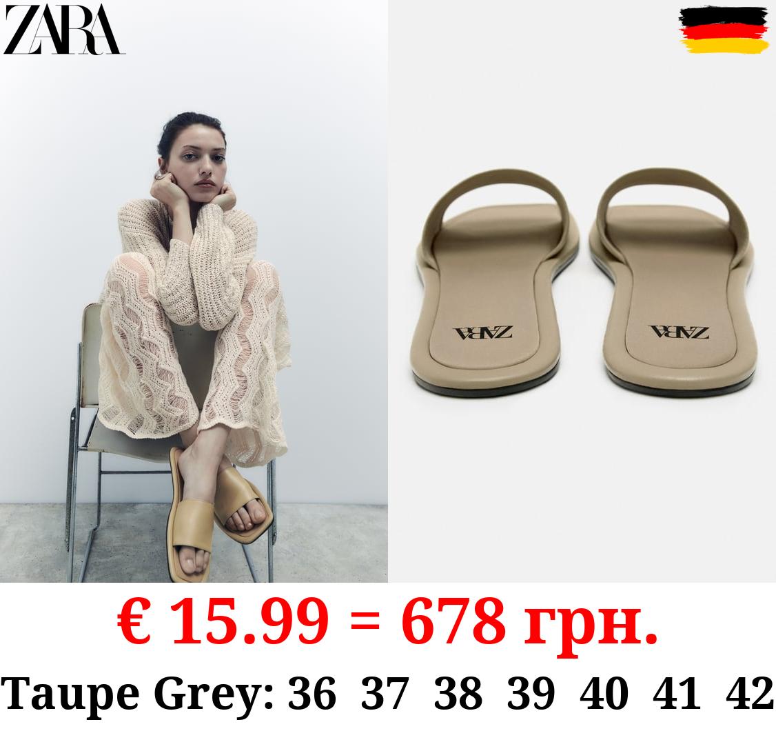 MINIMALIST FLAT LEATHER SLIDER SANDALS