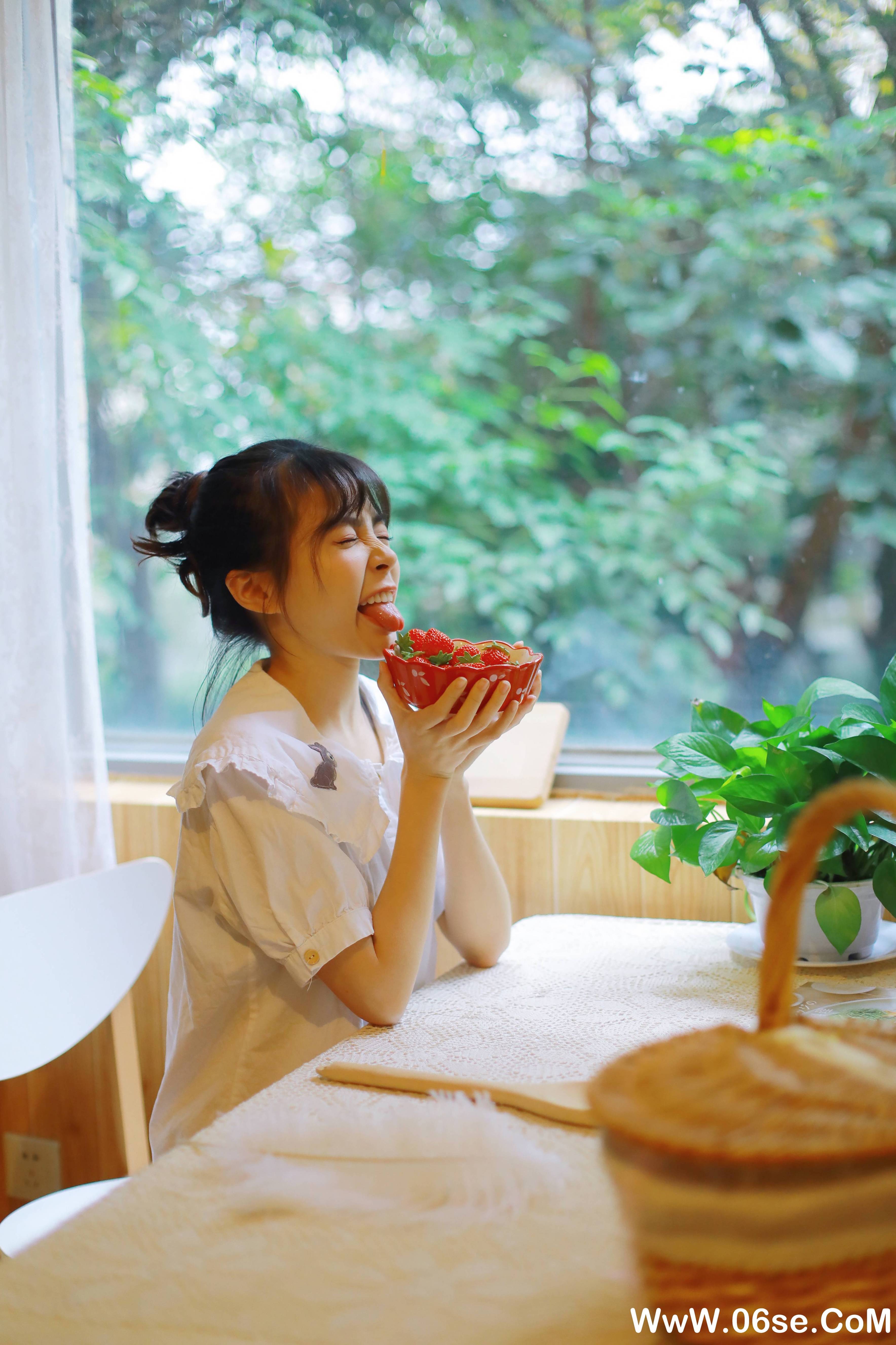 图片[23]-[YITUYU艺图语]2021.05.04 少女日记 裸心心[24P／157MB]-六色网