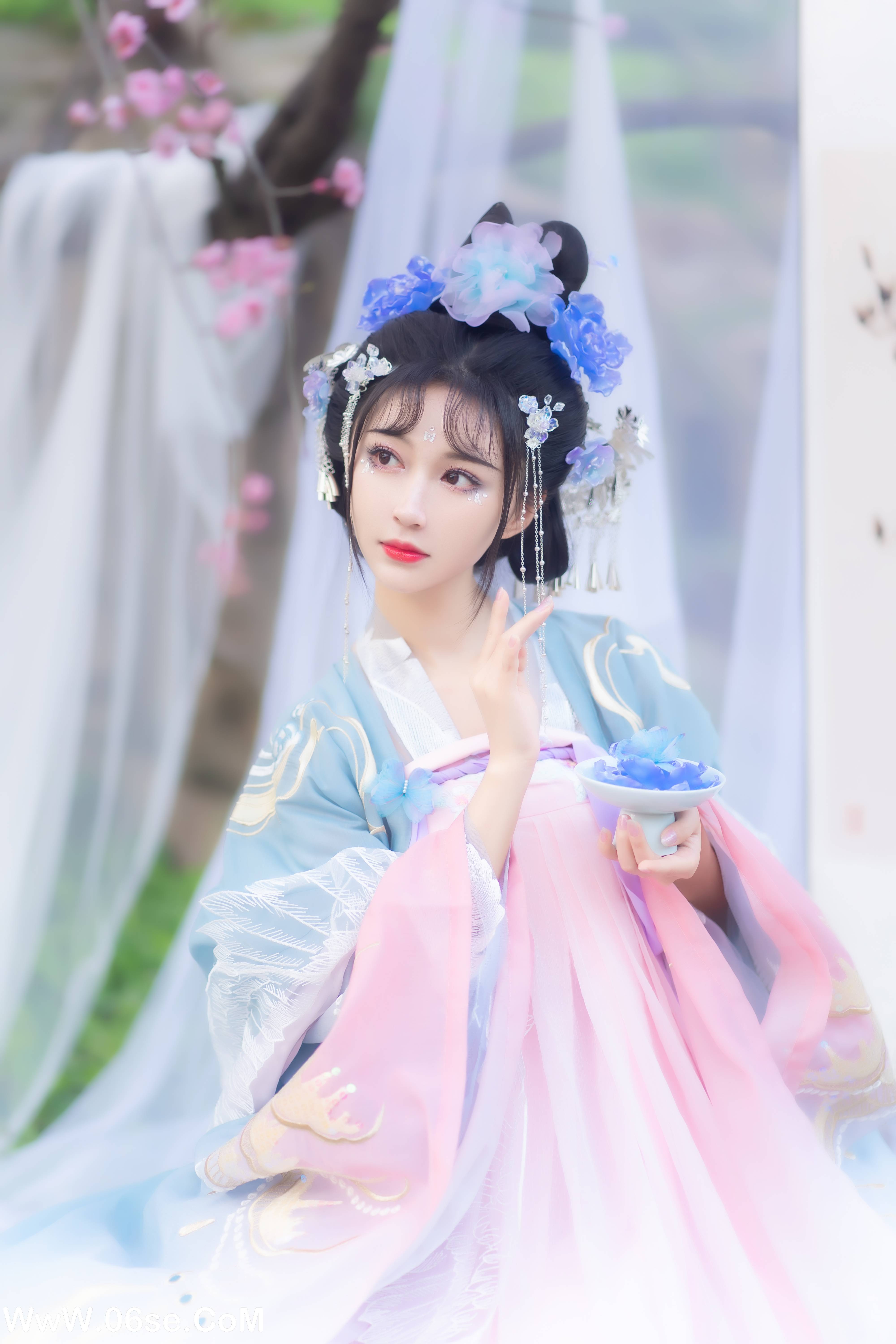 图片[3]-[YITUYU艺图语]2022.11.28 玲珑 -绮罗生的小苏苏-[34+1P／277MB]-六色网