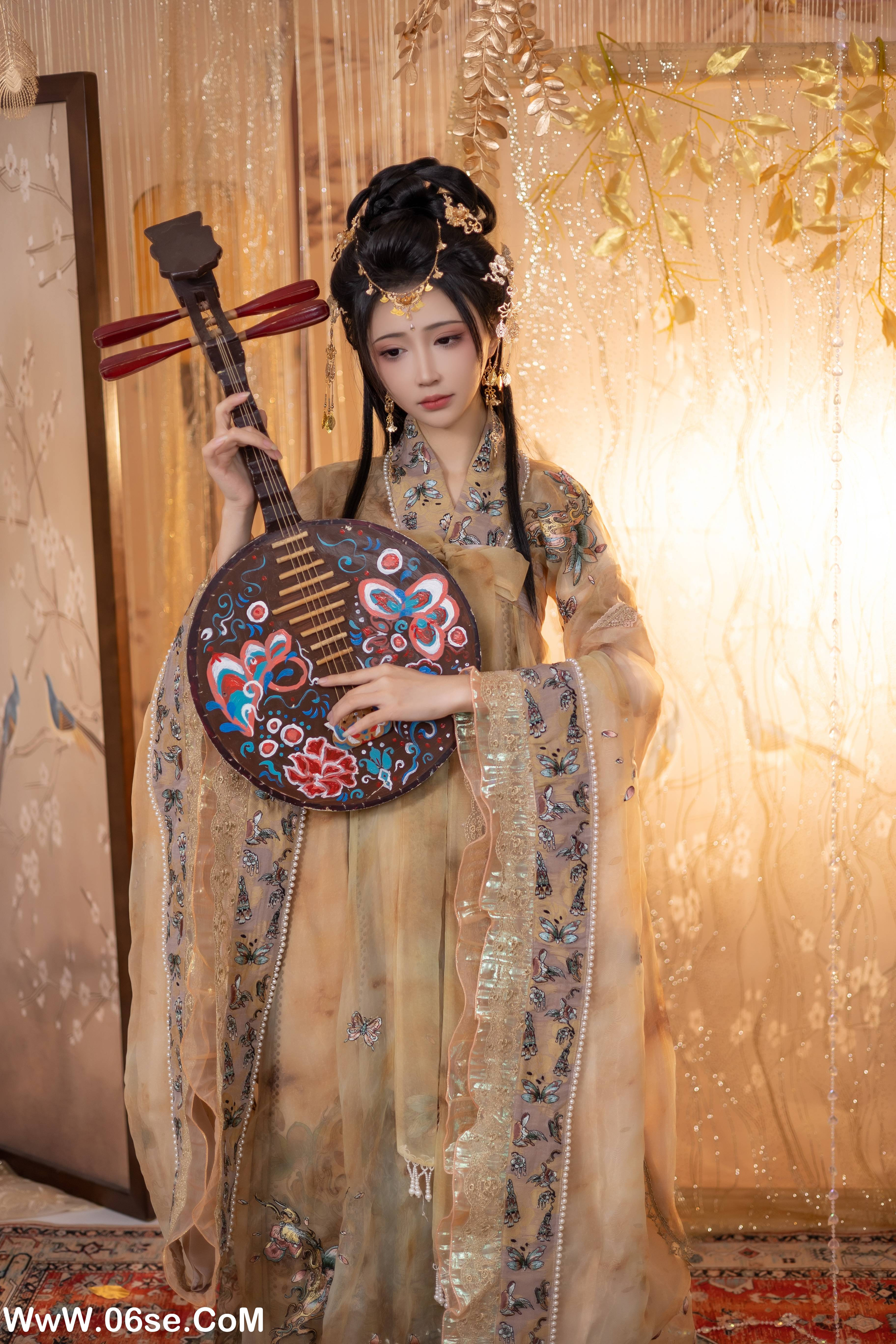 图片[3]-[YITUYU艺图语]2022.12.23 金陵月 -绮罗生的小苏苏-[27+1P／261MB]-六色网