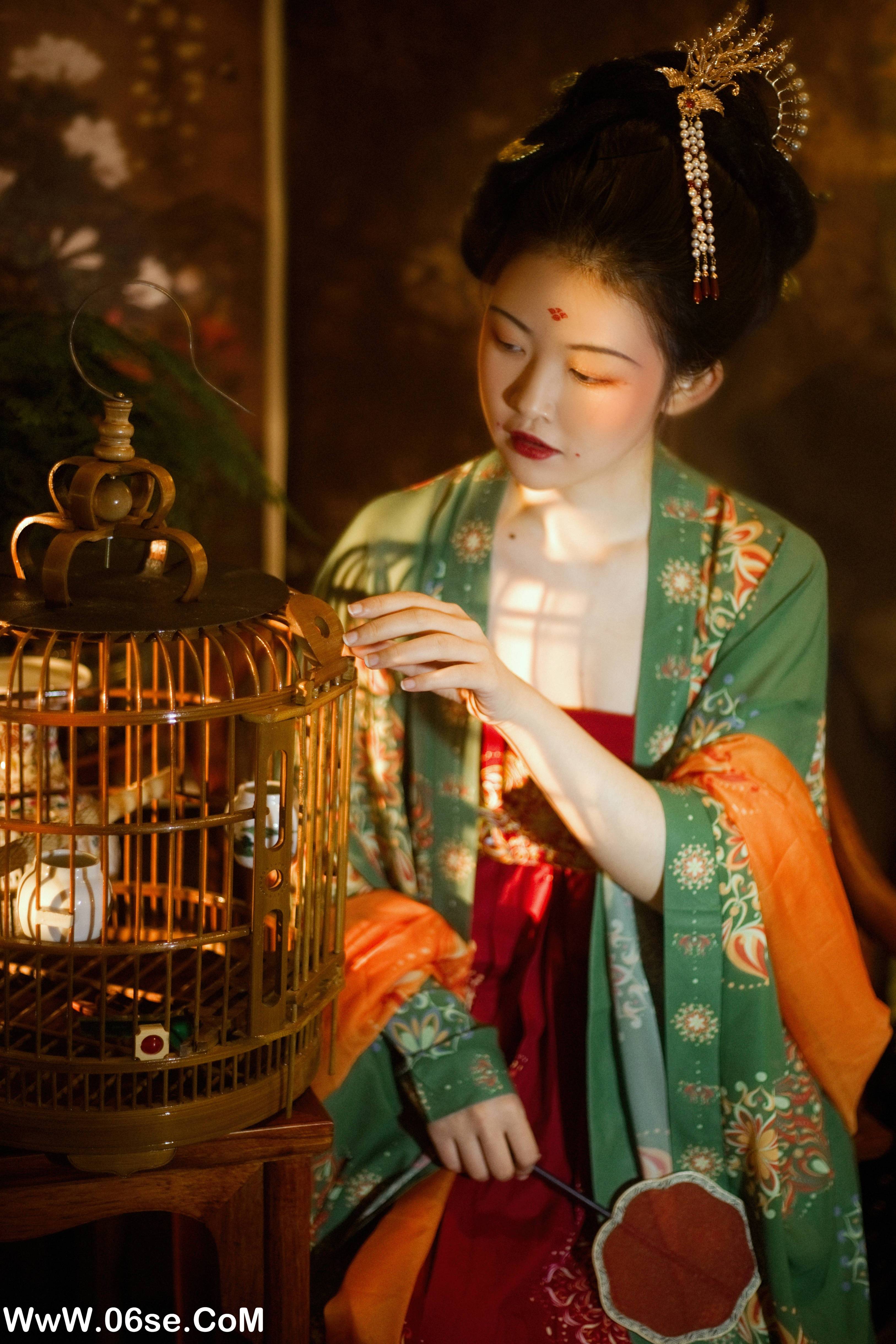 图片[4]-[YITUYU艺图语]2022.09.01 杨玉环 阿九[21+1P／436MB]-六色网