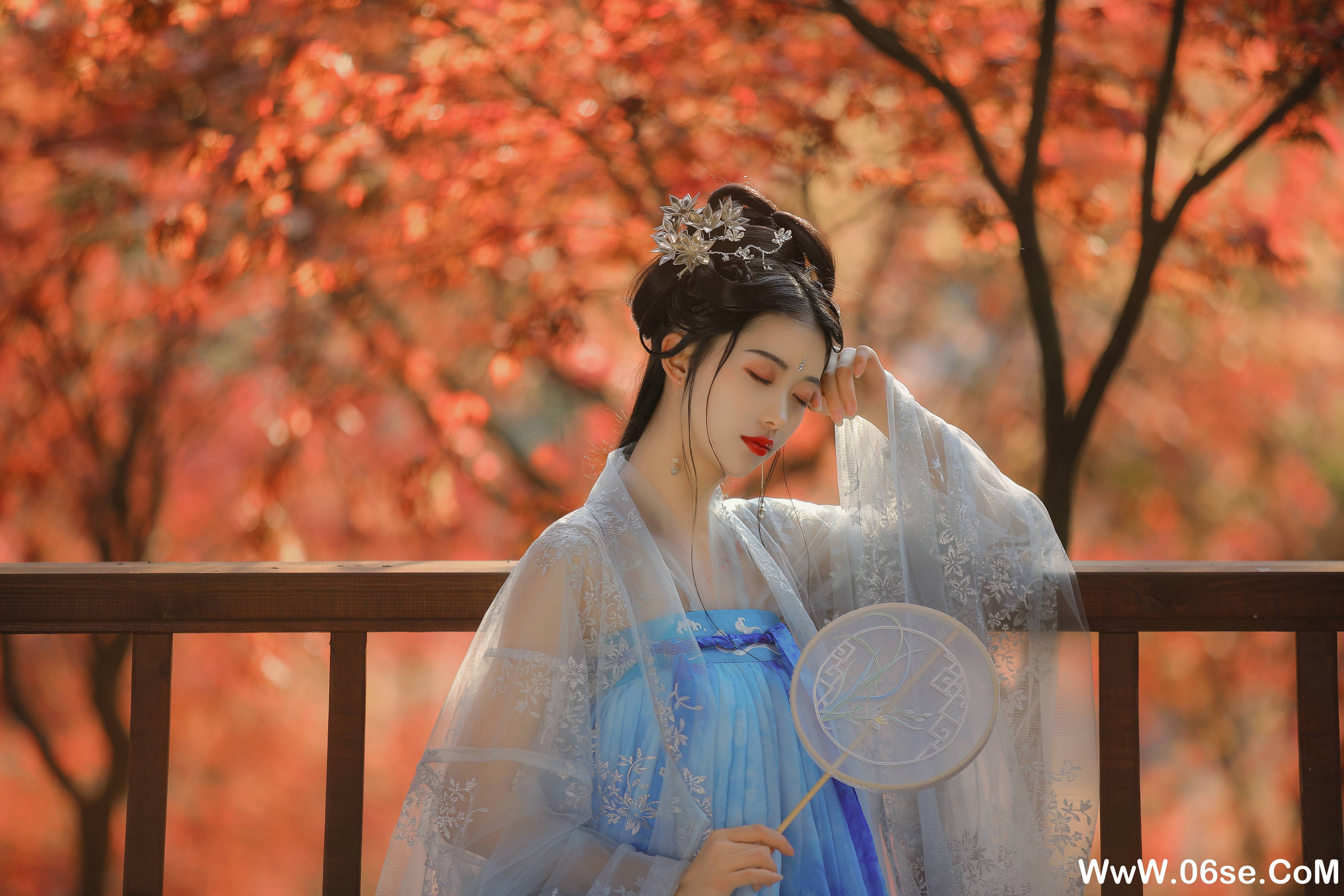 图片[6]-[YITUYU艺图语]2021.08.23 秋枫萧瑟 吉祥祥[24+1P／608MB]-六色网