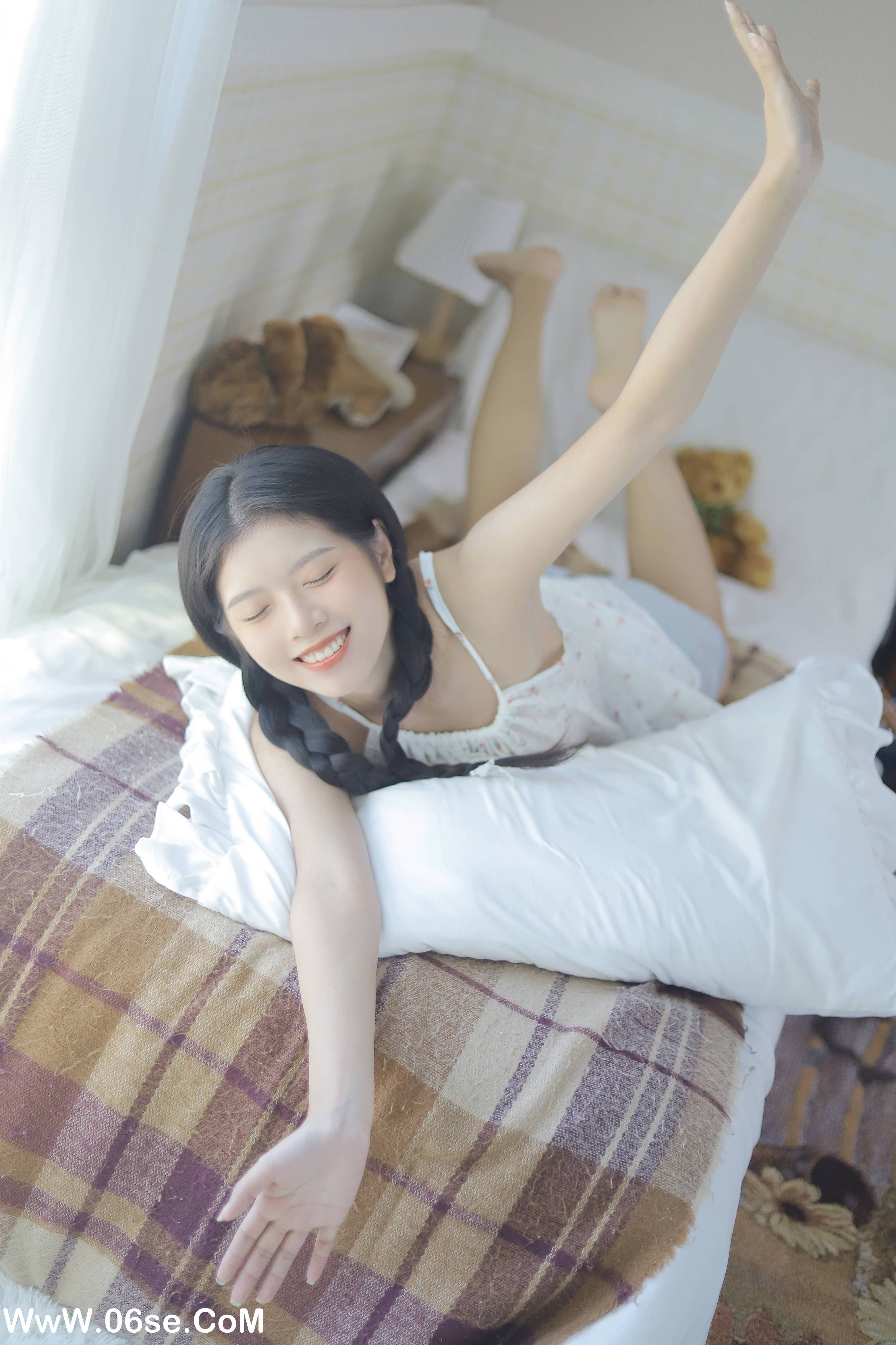 图片[7]-[YITUYU艺图语]2022.10.14 甜妹代表团 罗芷昕[24+1P／235MB]-六色网