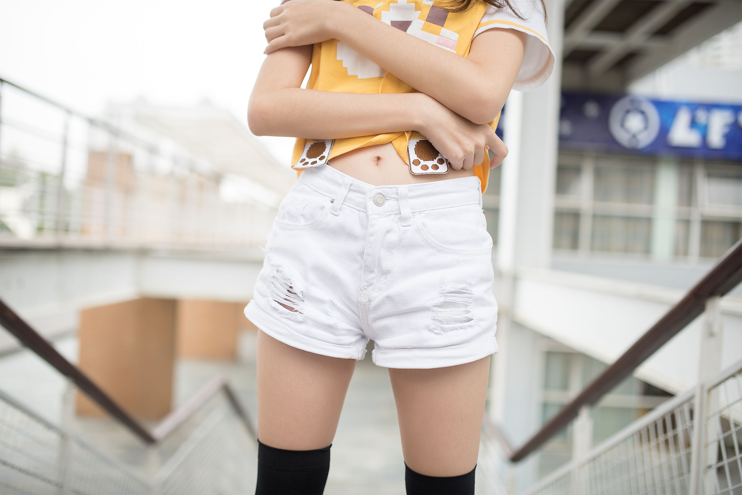 [风之领域]_NO.002_祖木子_黑丝长腿-写真图集共47P 2