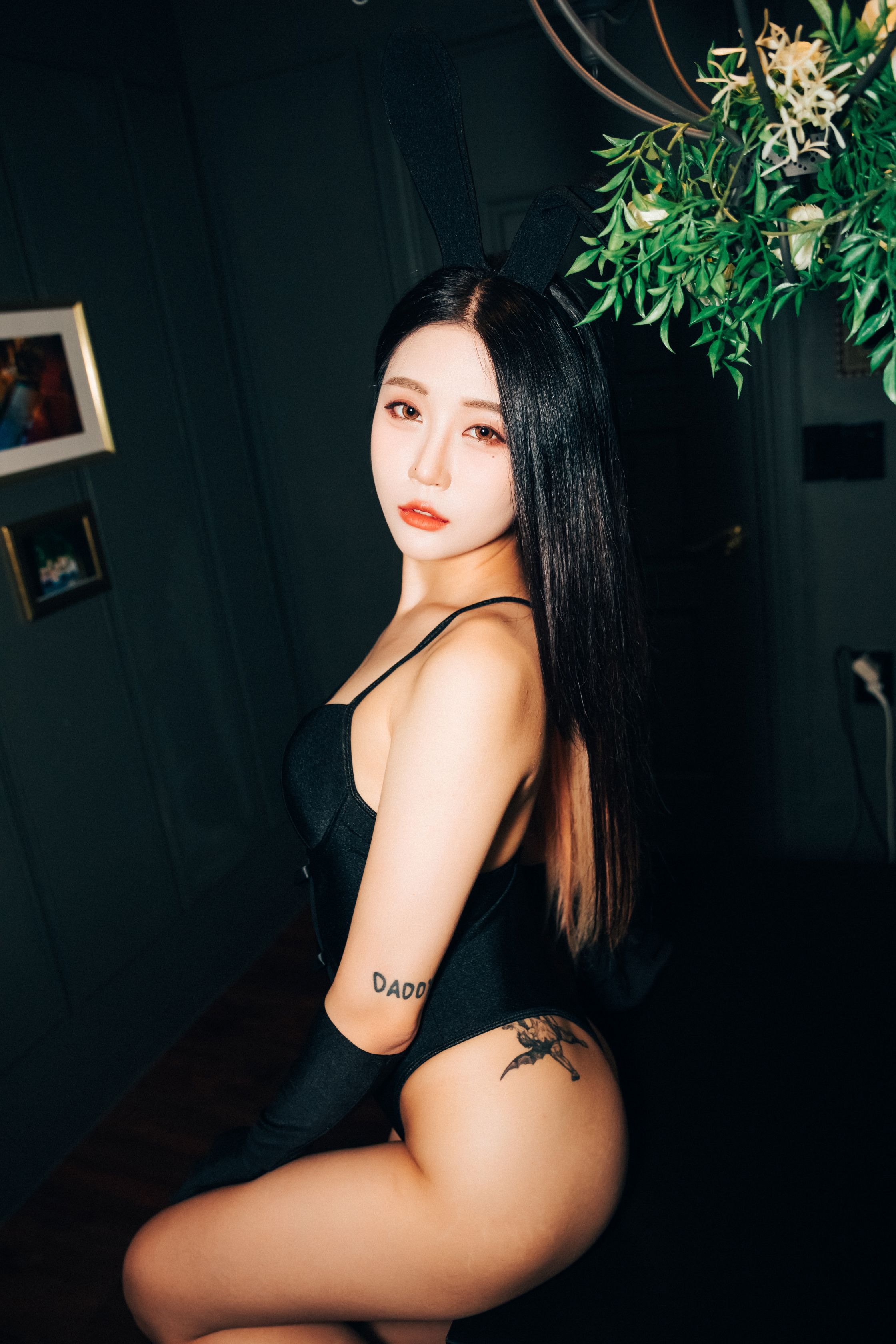 Bomi (보미) - [LOOZY] Roomate [52P-955MB] 10