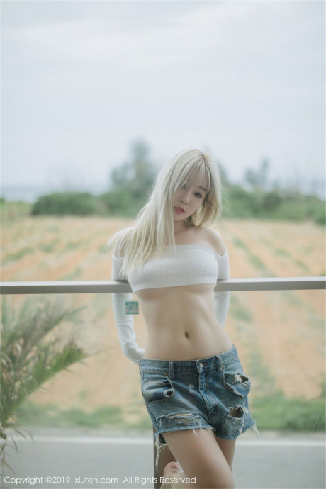 [Image: 4c9351d54dfdc2a592a7f.jpg]