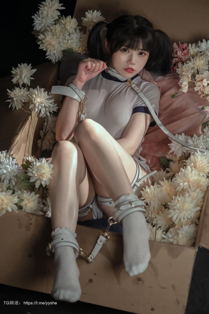 [Cos]七月喵子 - 体操服 [43P] 37