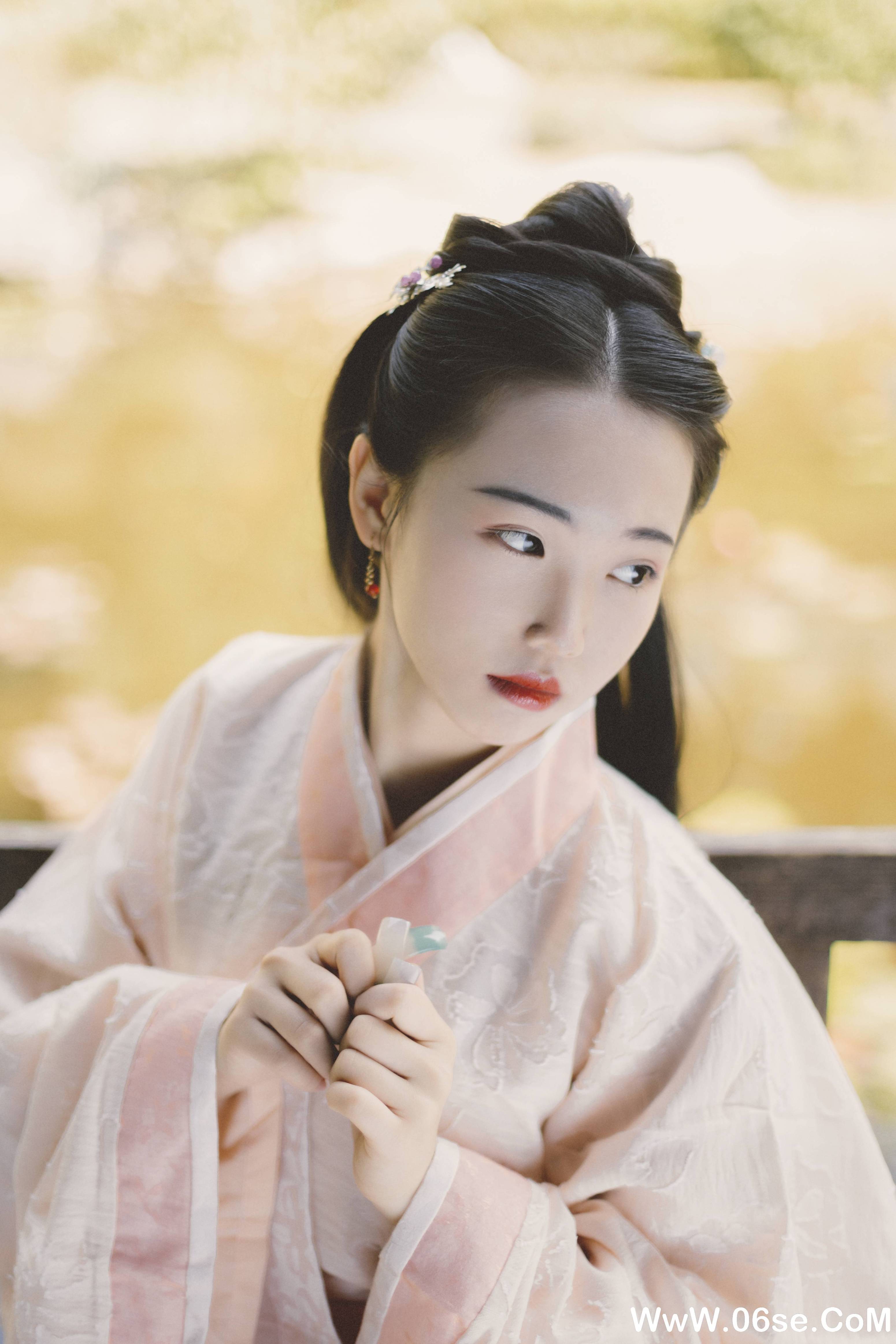 图片[9]-[YITUYU艺图语]2021.12.30 不知心恨谁 啊琰[34+1P／331MB]-六色网