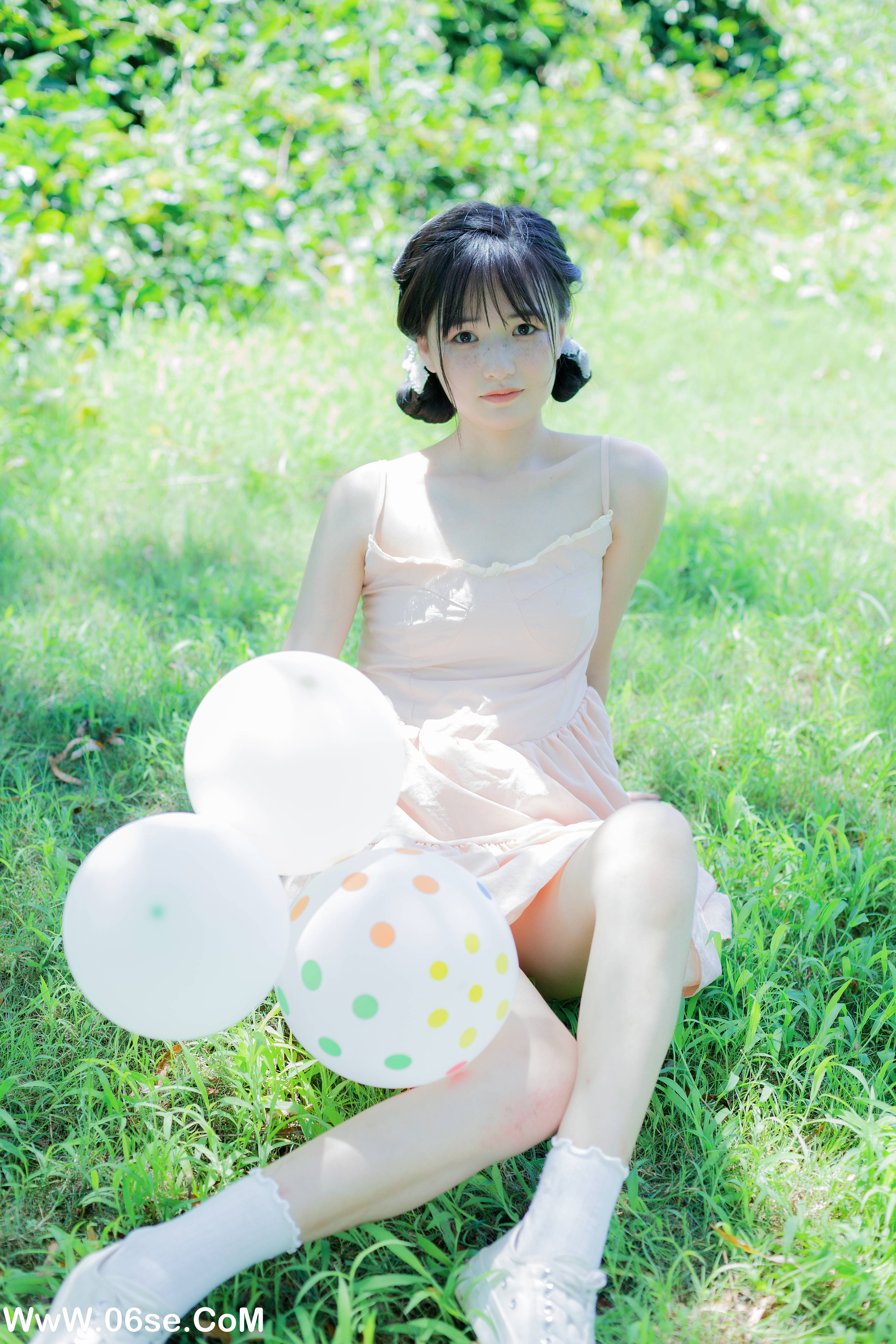 图片[26]-[YITUYU艺图语]2022.08.19 雀斑少女的夏日绮梦 小怡妹妹cute[29+1P／304MB]-六色网