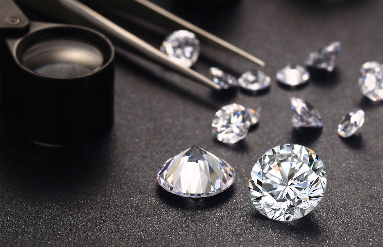 Инвестирование в драгоценности first class diamonds. Синтетические Алмазы. Искусственные Алмазы. Инвестиционные бриллианты. Инвестиции в бриллианты.