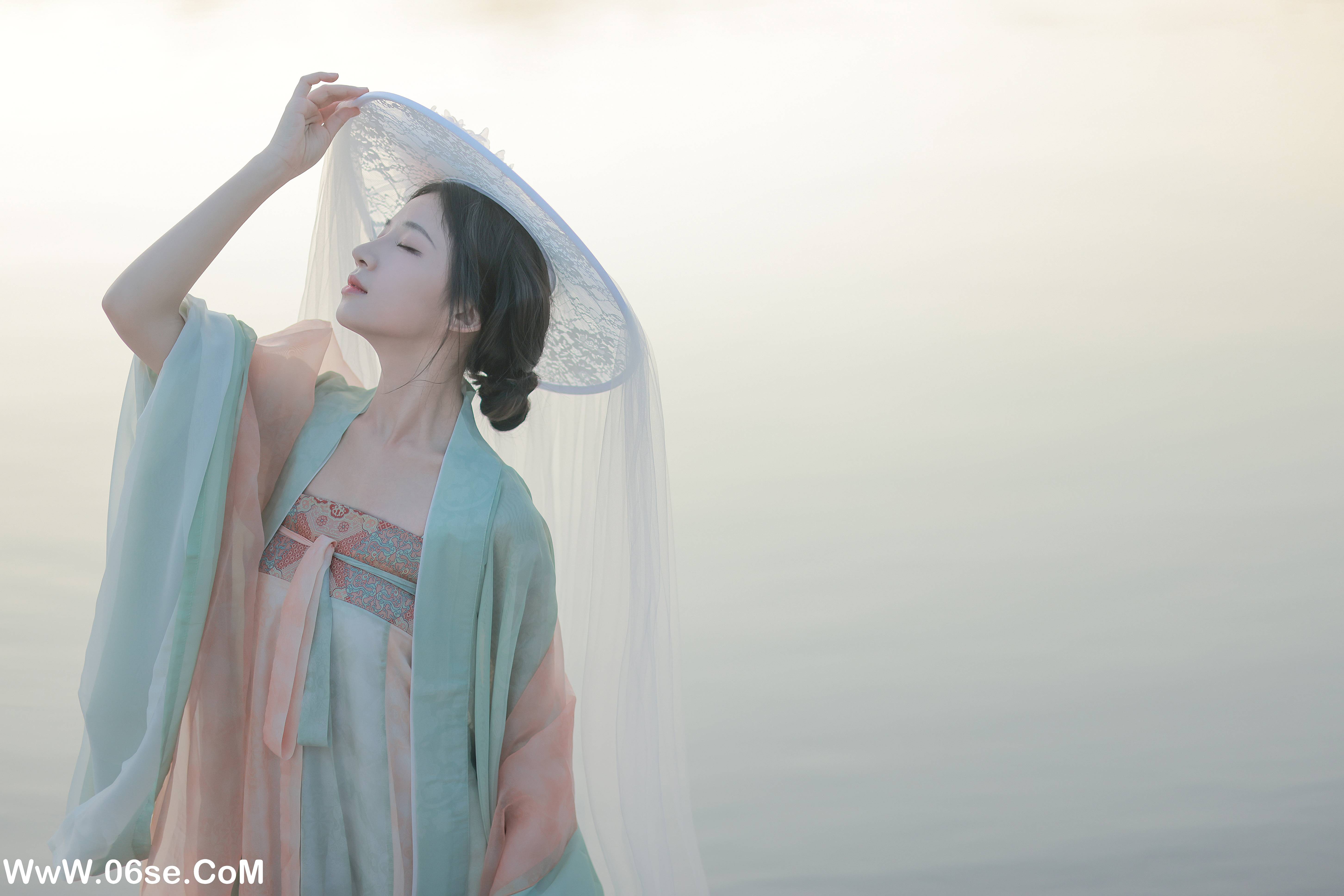 图片[21]-[YITUYU艺图语]2022.12.15 星河 卷卷[22+1P／157MB]-六色网