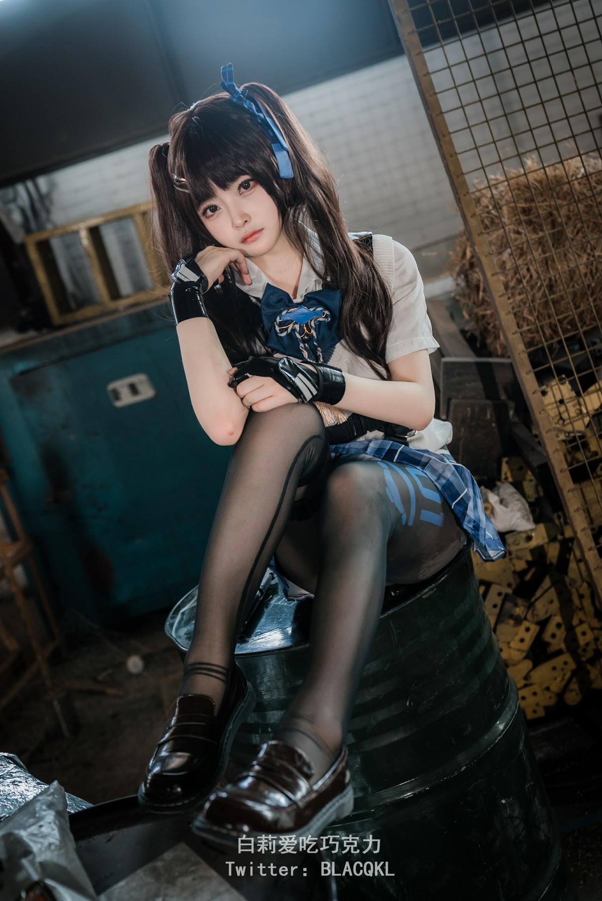 白莉爱吃巧克力 Cosplay 关小雨 2