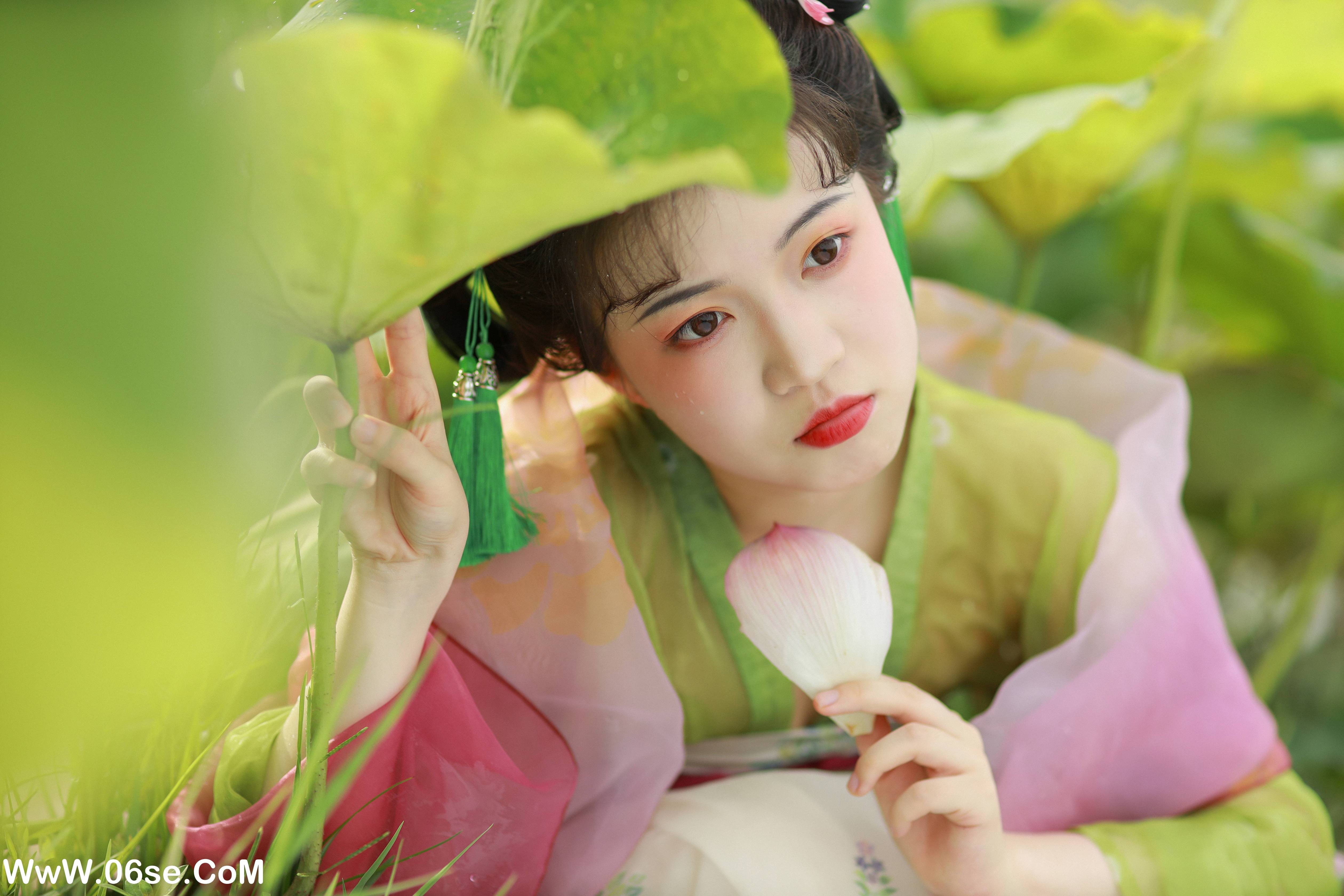 图片[8]-[YITUYU艺图语]2022.08.03 荷花少女 我超白_[29+1P／241MB]-六色网